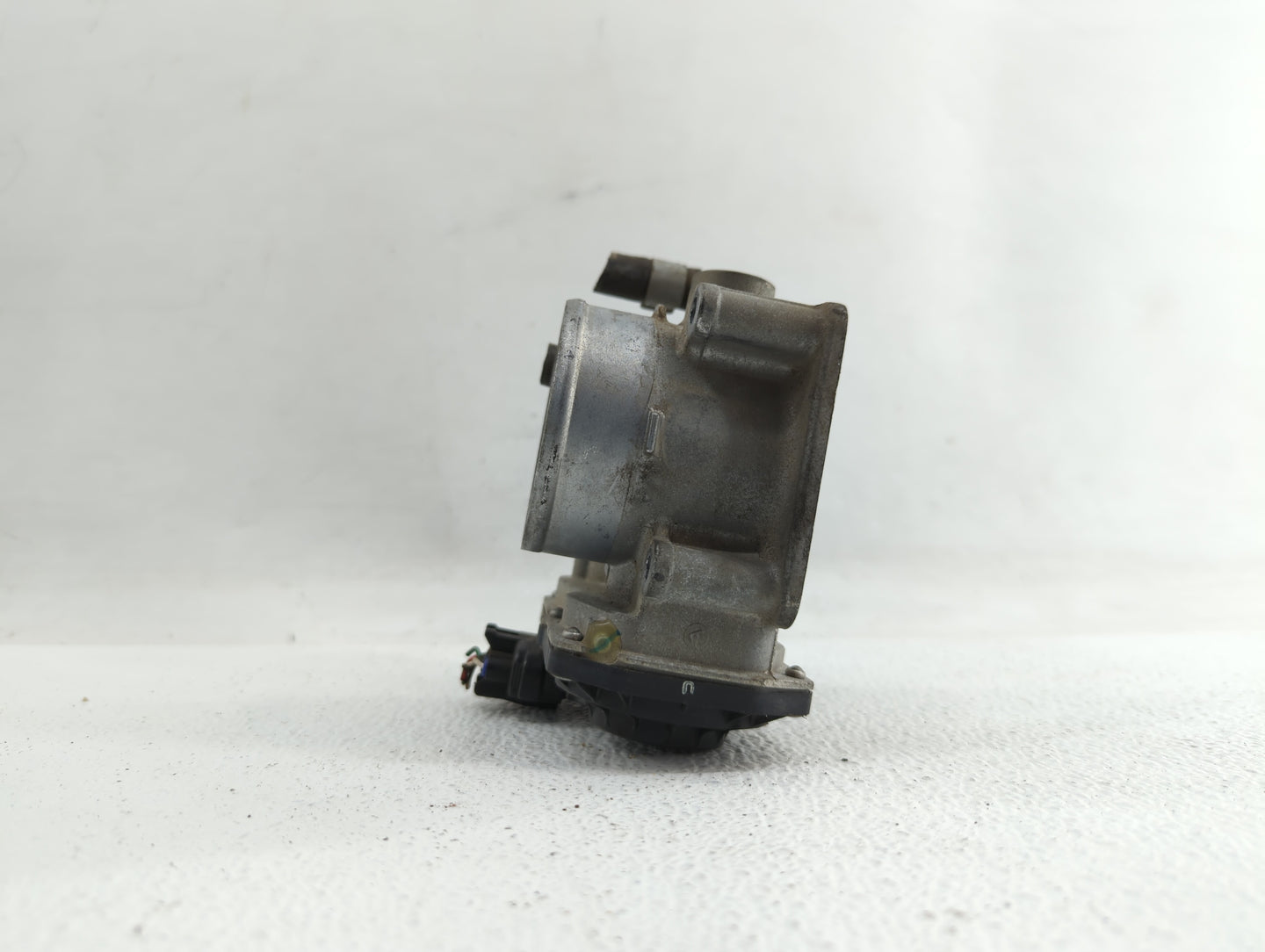 2013-2018 Nissan Altima Throttle Body P/N:3TA60-01 C 3TA60-01 B, 3TA60-01 A Fits Fits 2013 2014 2015 2016 2017 2018 2019 OEM