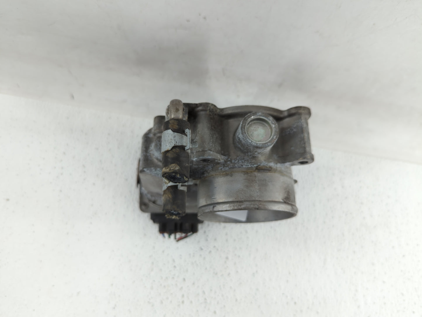 2013-2018 Nissan Altima Throttle Body P/N:3TA60-01 C 3TA60-01 B, 3TA60-01 A Fits Fits 2013 2014 2015 2016 2017 2018 2019 OEM