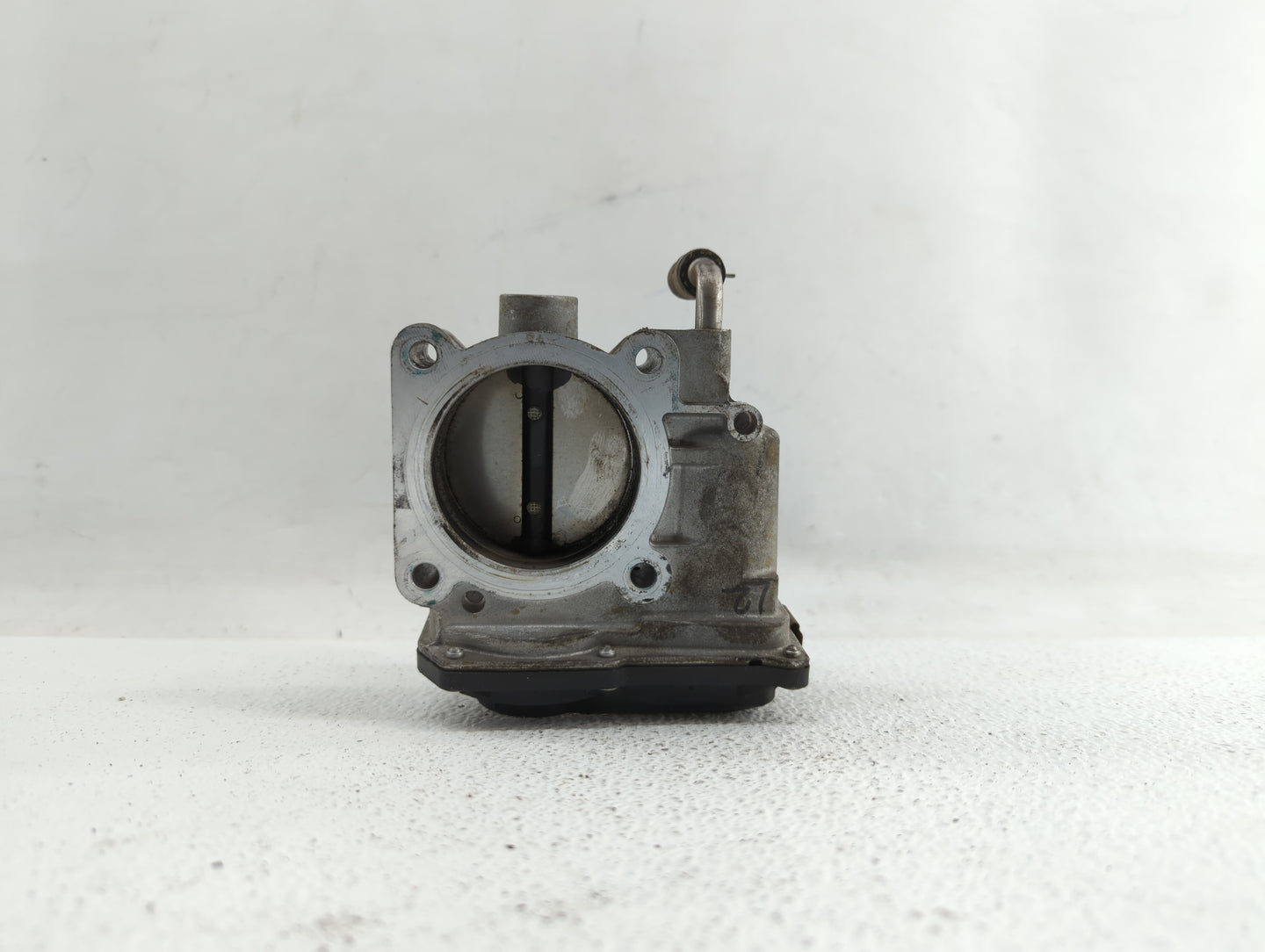 2013-2018 Nissan Altima Throttle Body P/N:3TA60-01 C 3TA60-01 B, 3TA60-01 A Fits Fits 2013 2014 2015 2016 2017 2018 2019 OEM