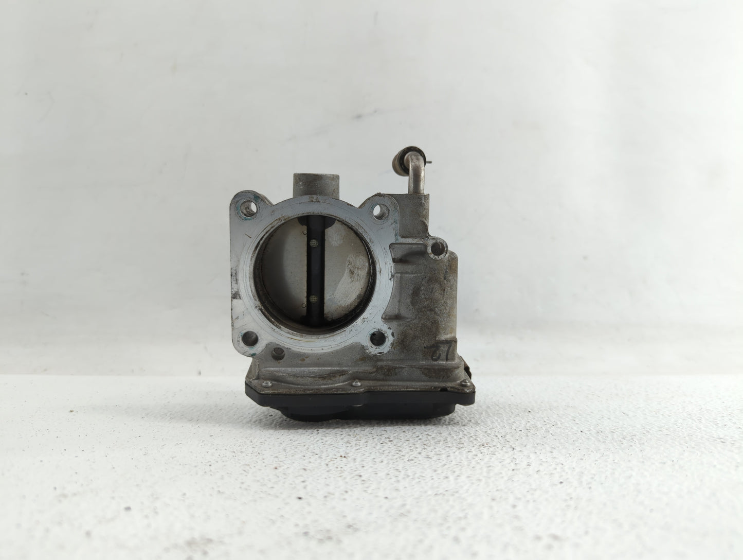 2013-2018 Nissan Altima Throttle Body P/N:3TA60-01 C 3TA60-01 B, 3TA60-01 A Fits Fits 2013 2014 2015 2016 2017 2018 2019 OEM