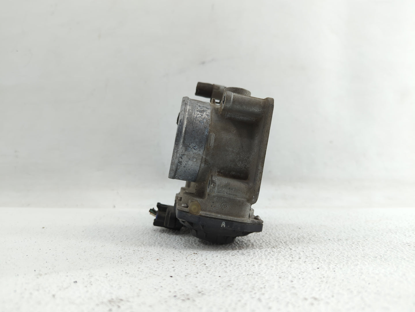 2013-2018 Nissan Altima Throttle Body P/N:3TA60-01 C 3TA60-01 B, 3TA60-01 A Fits Fits 2013 2014 2015 2016 2017 2018 2019 OEM