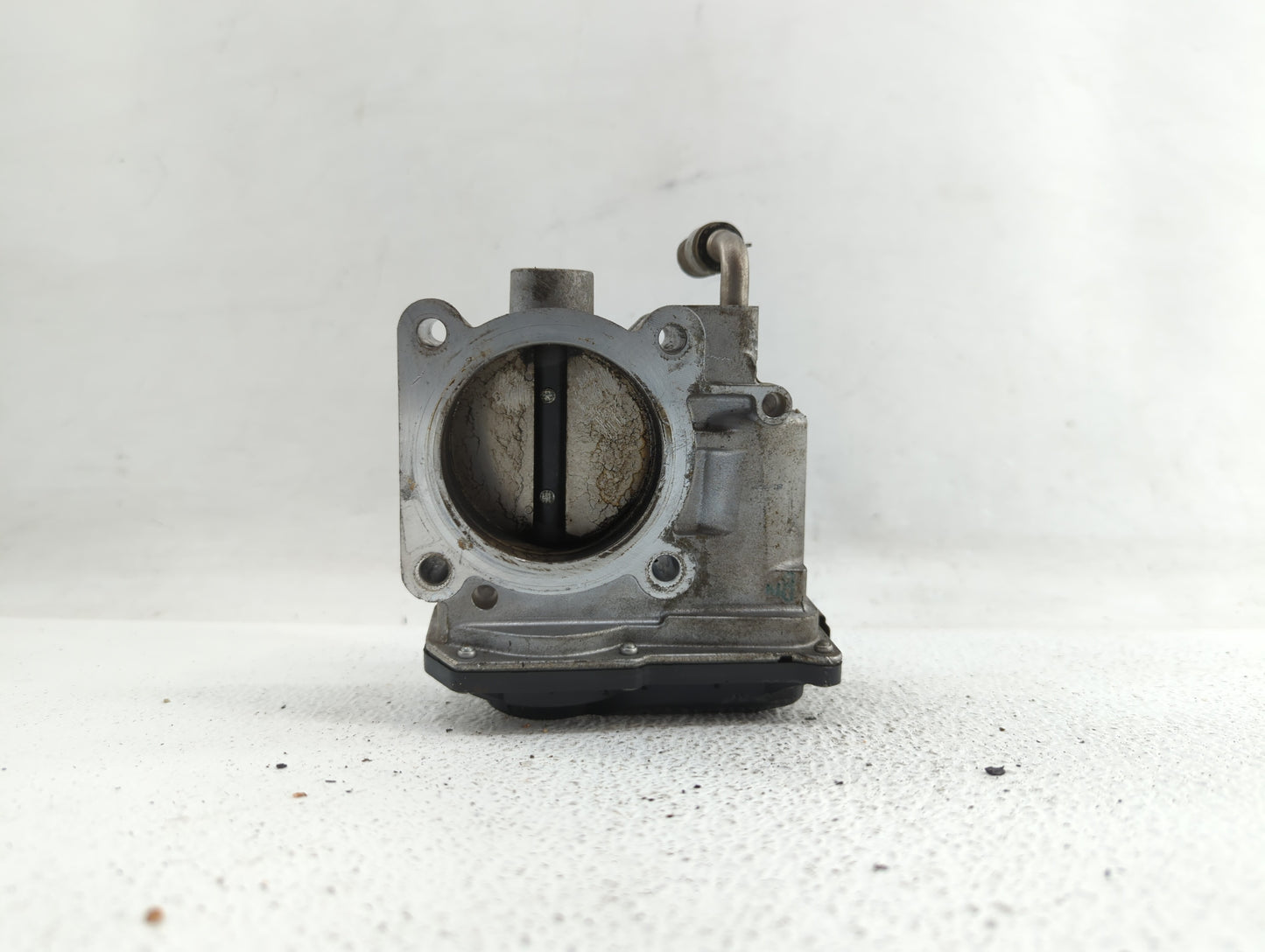 2013-2018 Nissan Altima Throttle Body P/N:3TA60-01 C 3TA60-01 B, 3TA60-01 A Fits Fits 2013 2014 2015 2016 2017 2018 2019 OEM