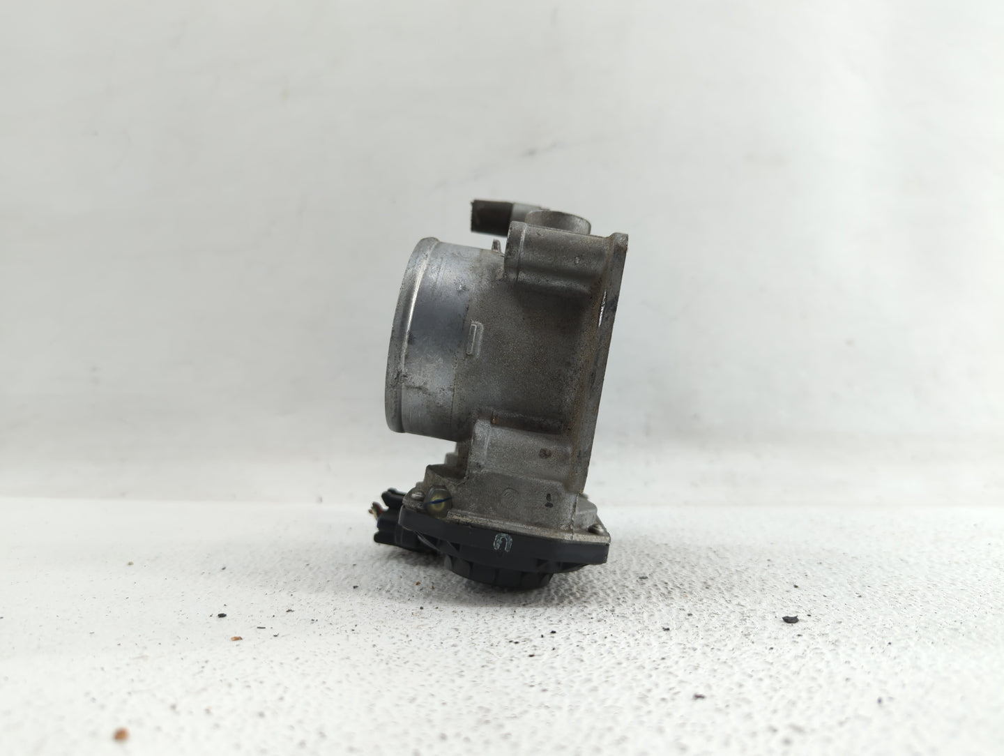 2013-2018 Nissan Altima Throttle Body P/N:3TA60-01 C 3TA60-01 B, 3TA60-01 A Fits Fits 2013 2014 2015 2016 2017 2018 2019 OEM