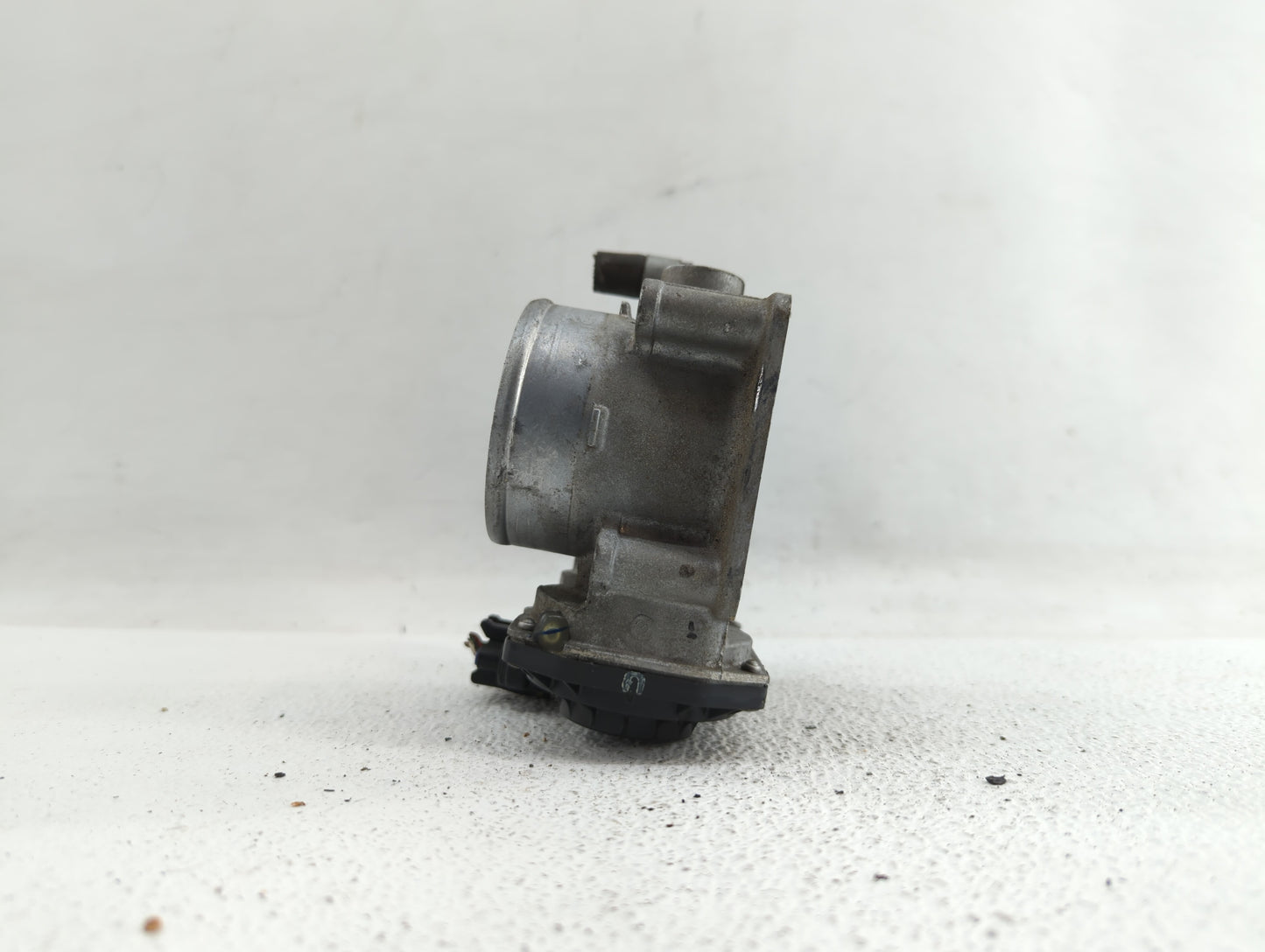 2013-2018 Nissan Altima Throttle Body P/N:3TA60-01 C 3TA60-01 B, 3TA60-01 A Fits Fits 2013 2014 2015 2016 2017 2018 2019 OEM
