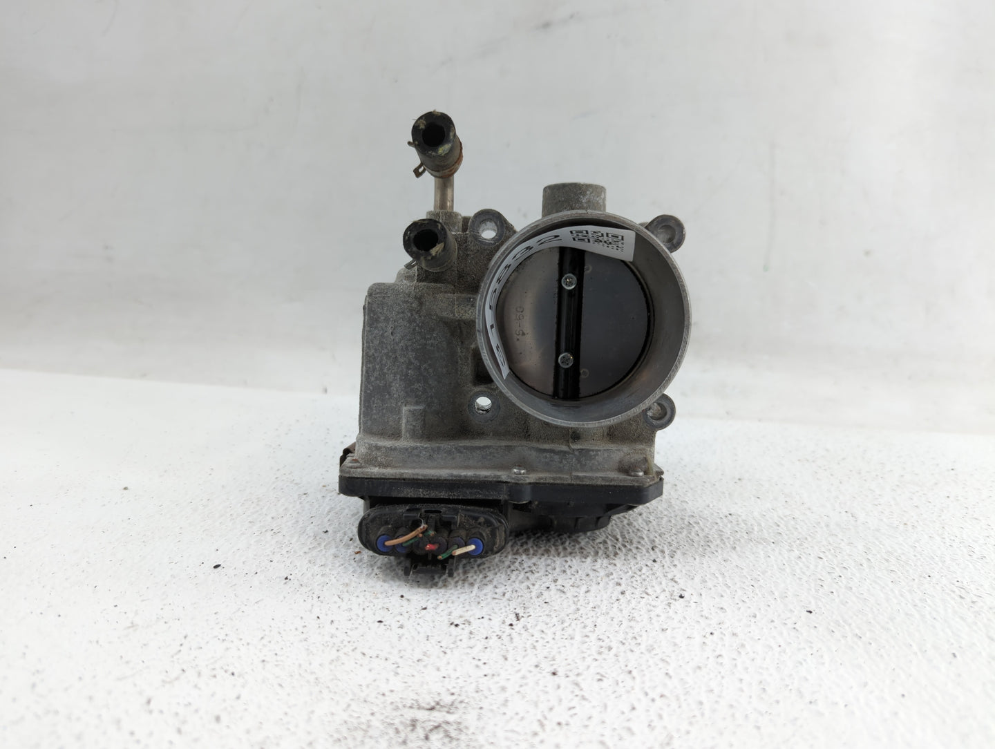 2013-2018 Nissan Altima Throttle Body P/N:3TA60-01 C 3TA60-01 B, 3TA60-01 A Fits Fits 2013 2014 2015 2016 2017 2018 2019 OEM