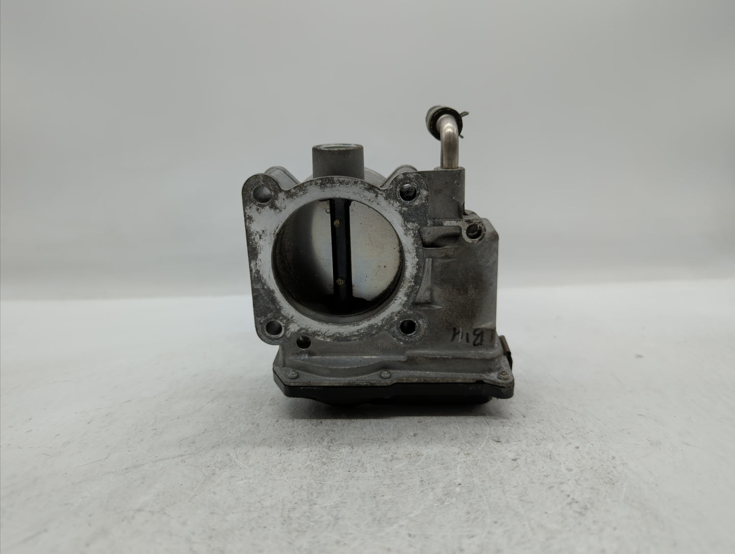 2013-2018 Nissan Altima Throttle Body P/N:3TA60-01 C 3TA60-01 B, 3TA60-01 A Fits Fits 2013 2014 2015 2016 2017 2018 2019 OEM