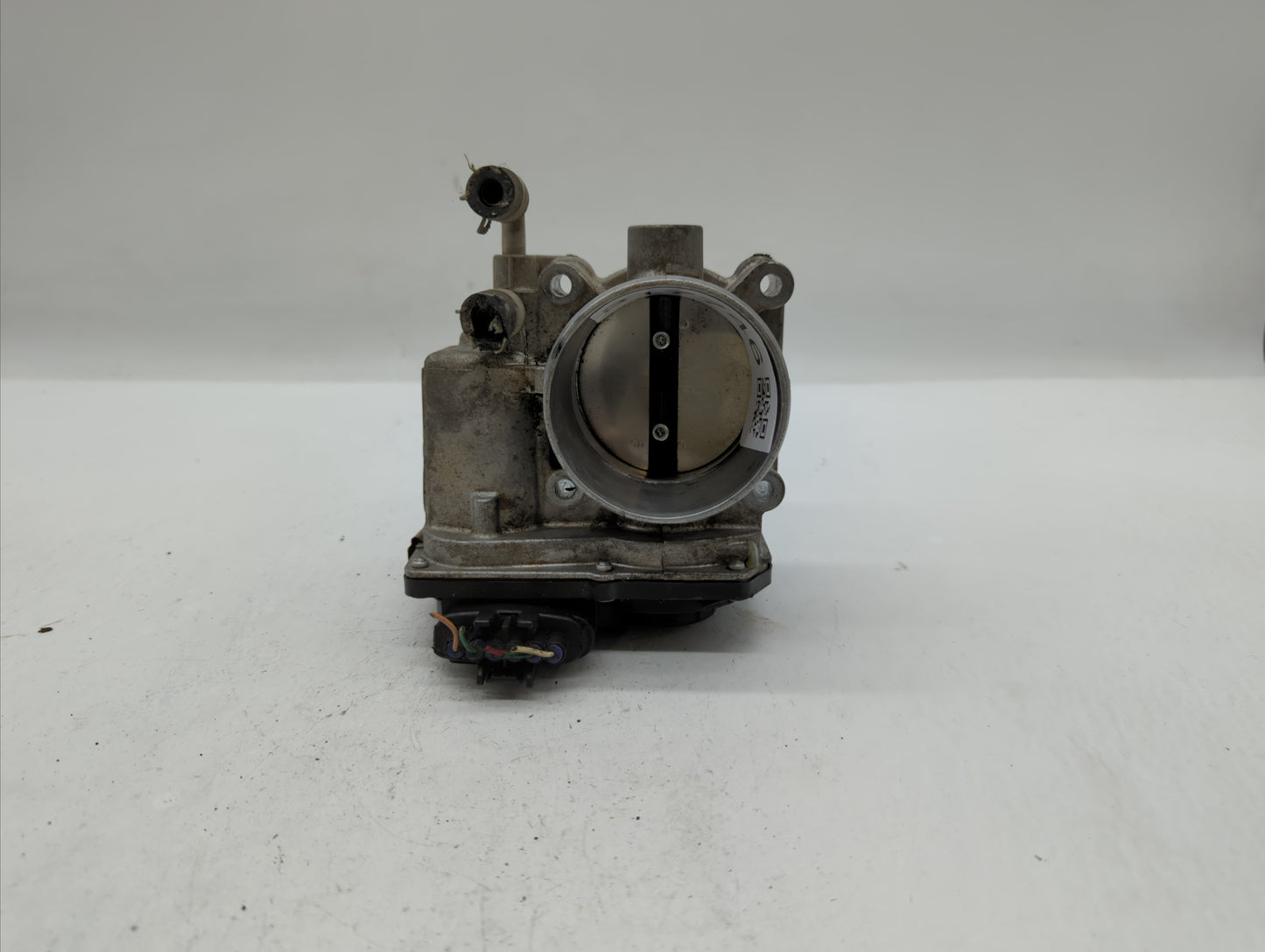2013-2018 Nissan Altima Throttle Body P/N:3TA60-01 C 3TA60-01 B, 3TA60-01 A Fits Fits 2013 2014 2015 2016 2017 2018 2019 OEM