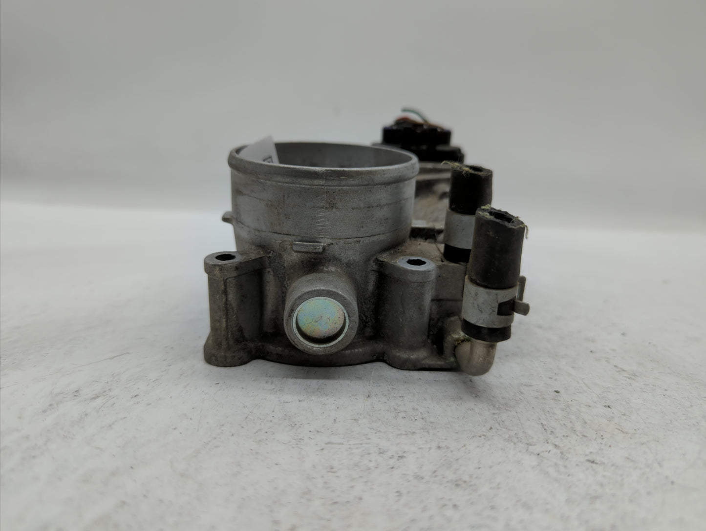 2013-2018 Nissan Altima Throttle Body P/N:3TA60-01 C 3TA60-01 B, 3TA60-01 A Fits Fits 2013 2014 2015 2016 2017 2018 2019 OEM