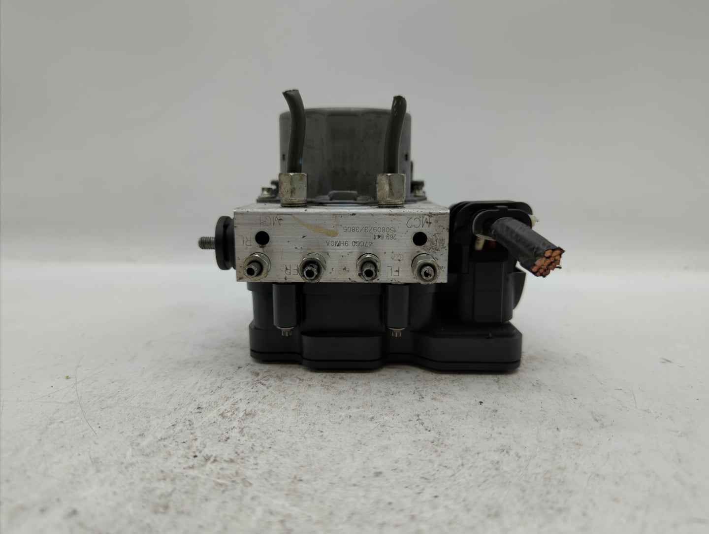 2015 Nissan Altima ABS Pump Control Module Replacement P/N:47660 9HM0A Fits OEM Used Auto Parts - Oemusedautoparts1.com