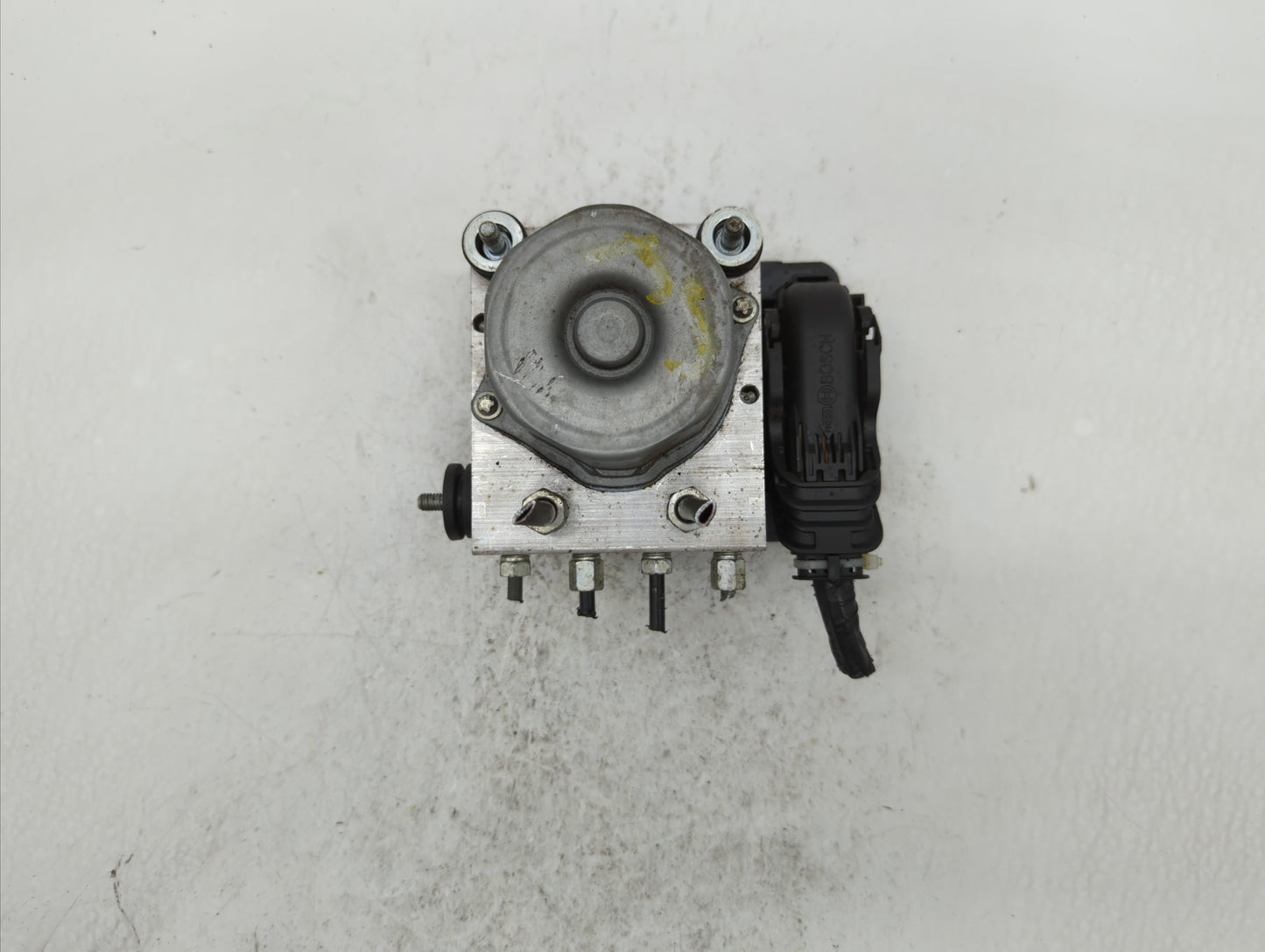 2015 Nissan Altima ABS Pump Control Module Replacement P/N:47660 9HM0A Fits OEM Used Auto Parts - Oemusedautoparts1.com