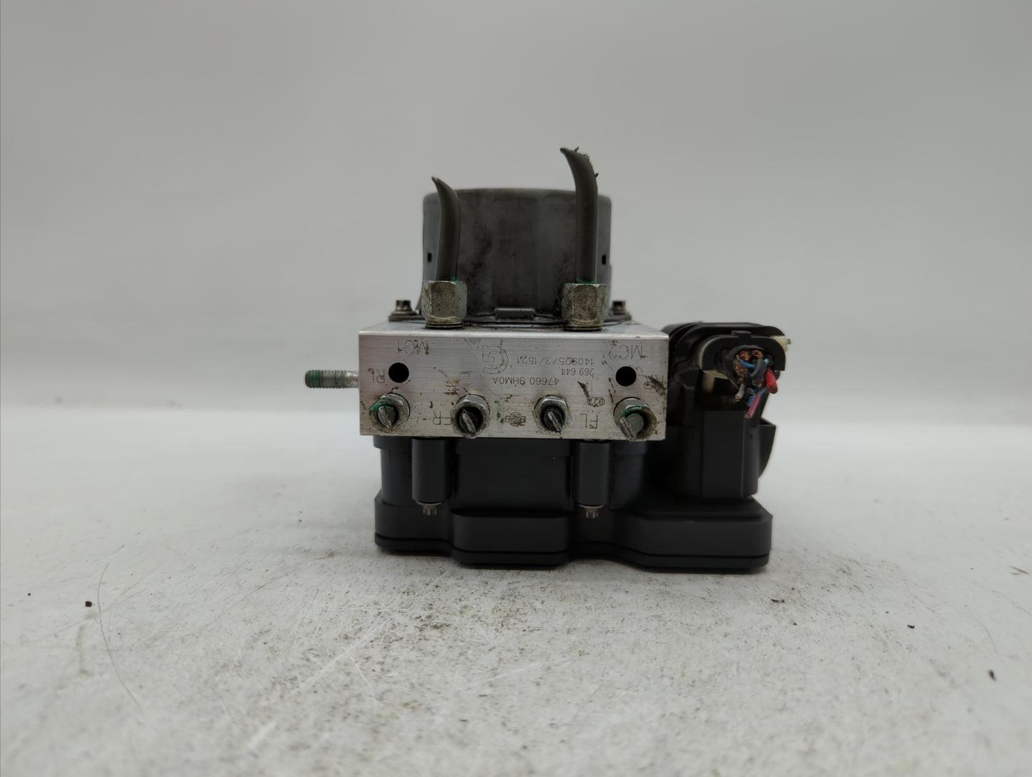 2015 Nissan Altima ABS Pump Control Module Replacement P/N:47660 9HM0A Fits OEM Used Auto Parts - Oemusedautoparts1.com