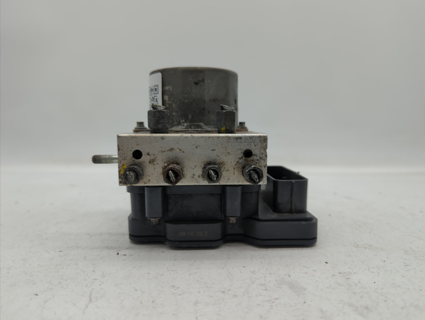 2015 Nissan Altima ABS Pump Control Module Replacement P/N:47660 9HM0A Fits OEM Used Auto Parts - Oemusedautoparts1.com