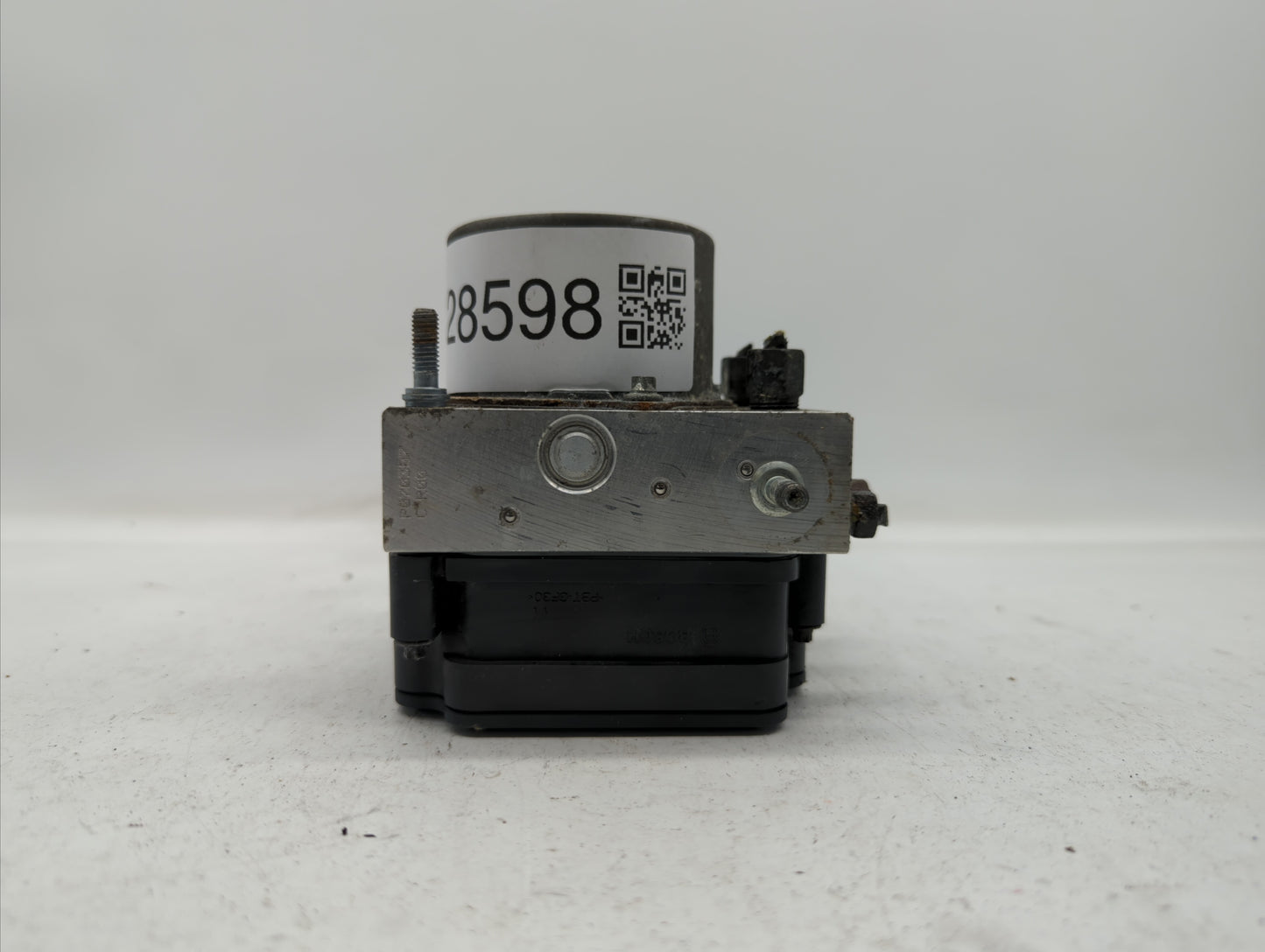 2015 Nissan Altima ABS Pump Control Module Replacement P/N:47660 9HM0A Fits OEM Used Auto Parts - Oemusedautoparts1.com