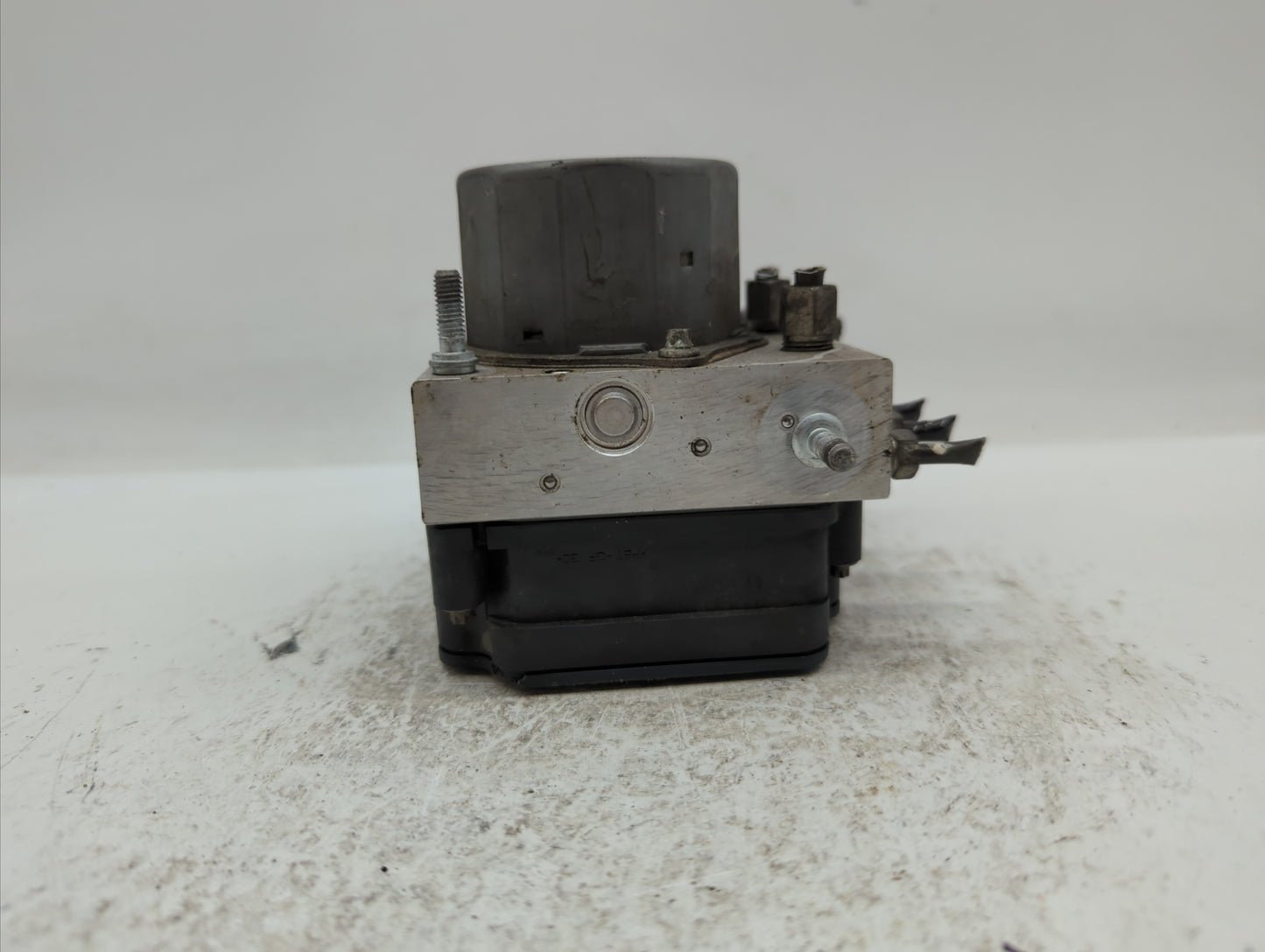 2013-2015 Nissan Altima ABS Pump Control Module Replacement P/N:47660 3TA0C 47660 9HM0A, 47660 9HM0C Fits Fits 2013 2014 201