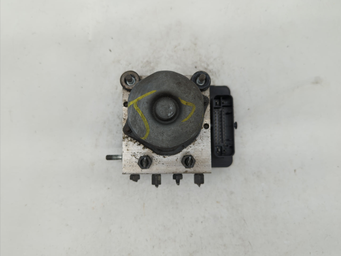 2015 Nissan Altima ABS Pump Control Module Replacement P/N:47660 9HM0A Fits OEM Used Auto Parts - Oemusedautoparts1.com