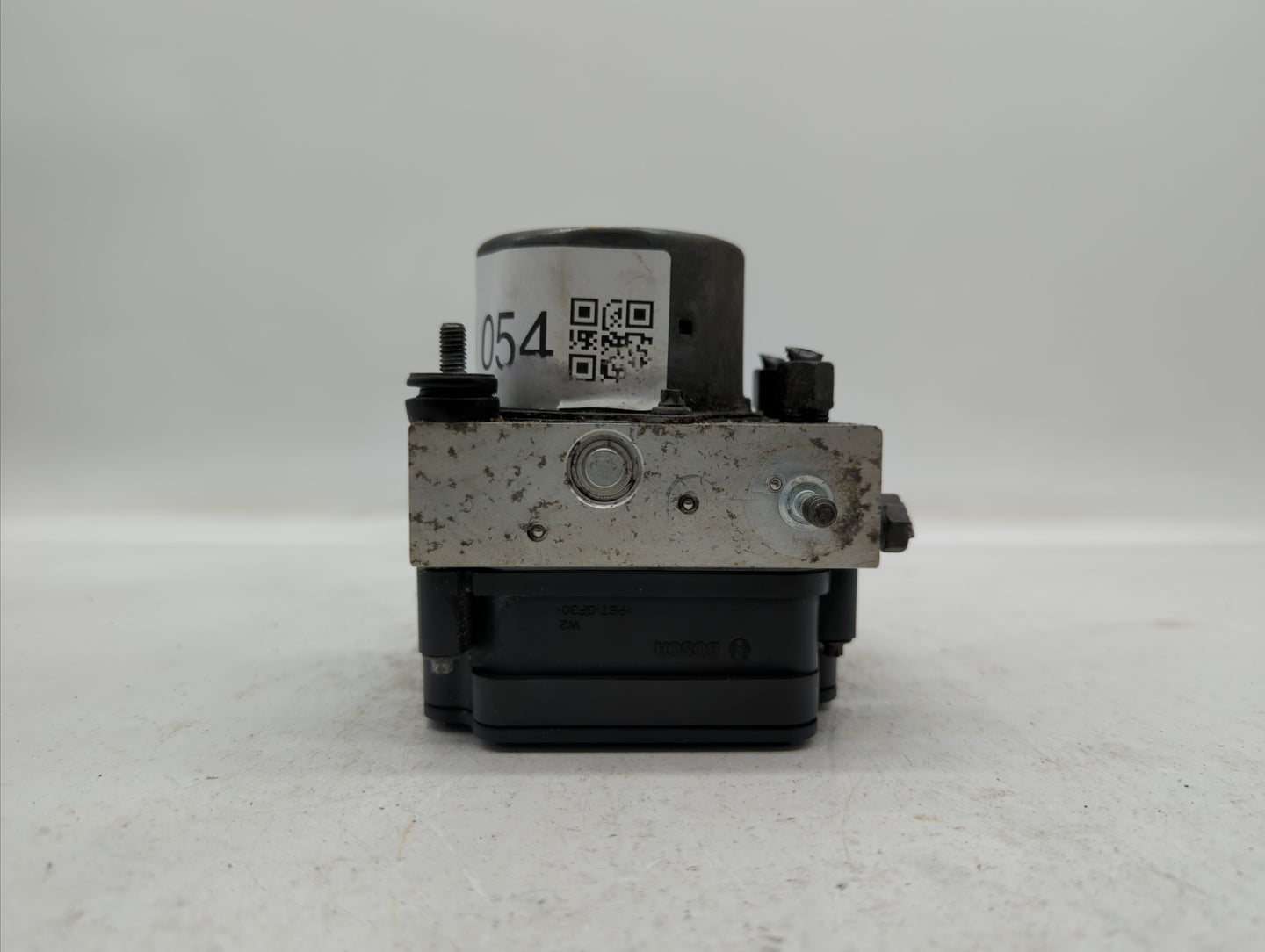 2015 Nissan Altima ABS Pump Control Module Replacement P/N:47660 9HM0A Fits OEM Used Auto Parts - Oemusedautoparts1.com