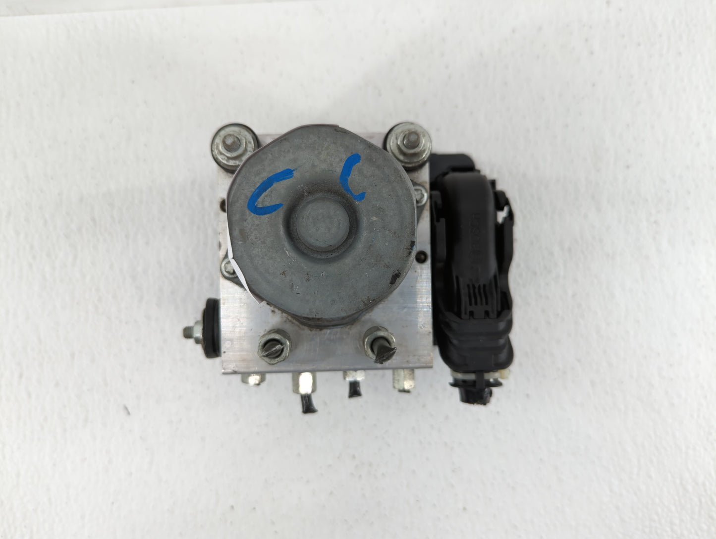 2015 Nissan Altima ABS Pump Control Module Replacement P/N:47660 9HM0A Fits OEM Used Auto Parts - Oemusedautoparts1.com