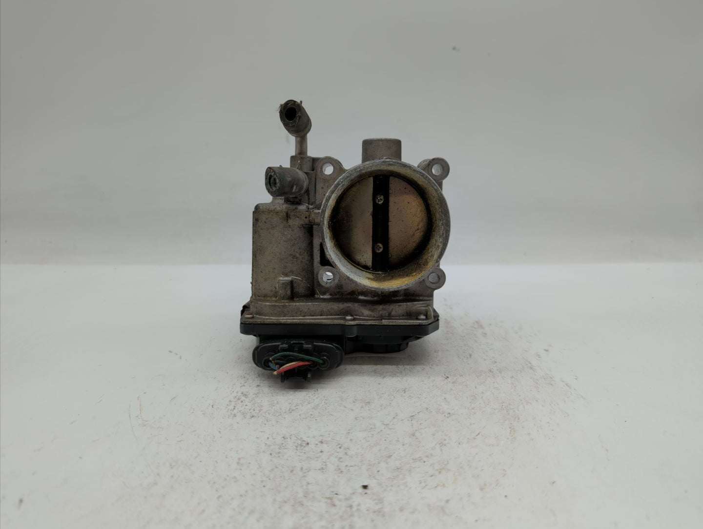 2013-2018 Nissan Altima Throttle Body P/N:3TA60-01 C 3TA60-01 B, 3TA60-01 A Fits Fits 2013 2014 2015 2016 2017 2018 2019 OEM