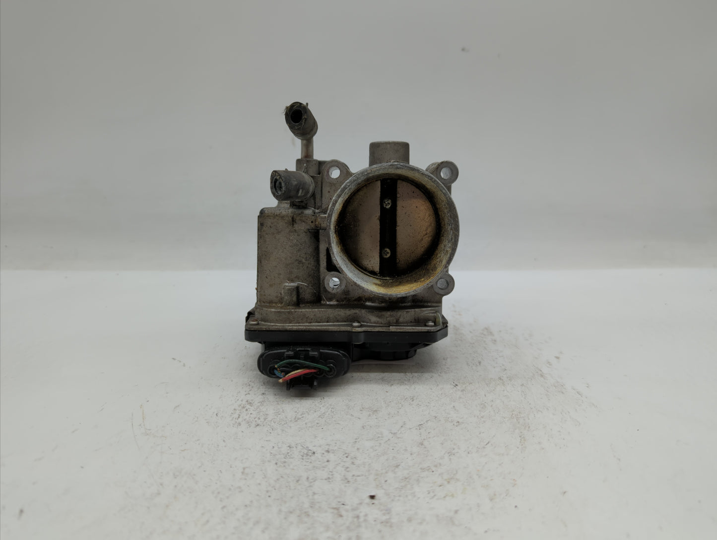2013-2018 Nissan Altima Throttle Body P/N:3TA60-01 C 3TA60-01 B, 3TA60-01 A Fits Fits 2013 2014 2015 2016 2017 2018 2019 OEM