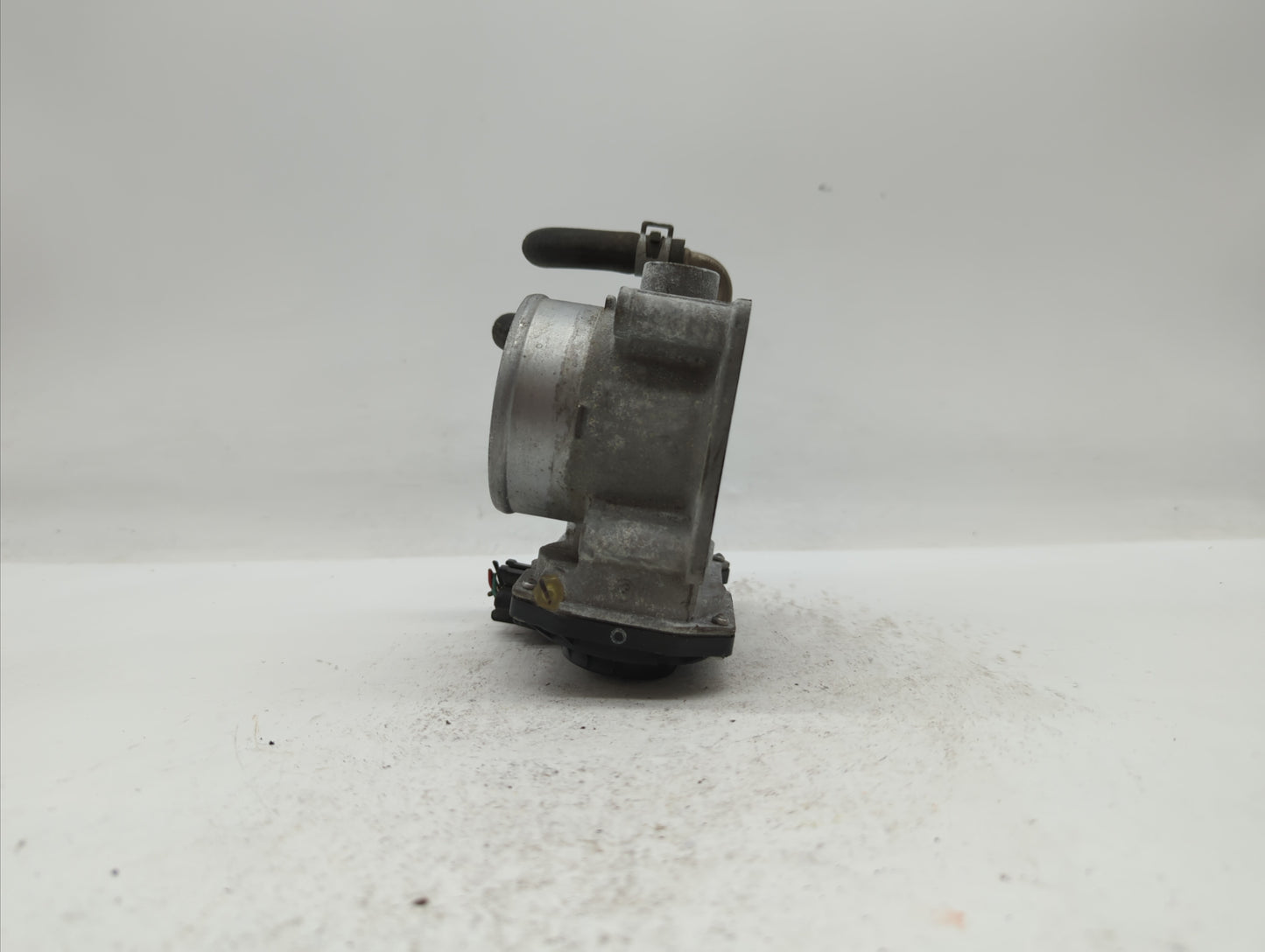 2013-2018 Nissan Altima Throttle Body P/N:3TA60-01 C 3TA60-01 B, 3TA60-01 A Fits Fits 2013 2014 2015 2016 2017 2018 2019 OEM