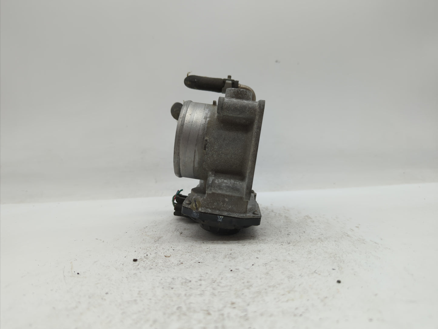 2013-2018 Nissan Altima Throttle Body P/N:3TA60-01 C 3TA60-01 B, 3TA60-01 A Fits Fits 2013 2014 2015 2016 2017 2018 2019 OEM