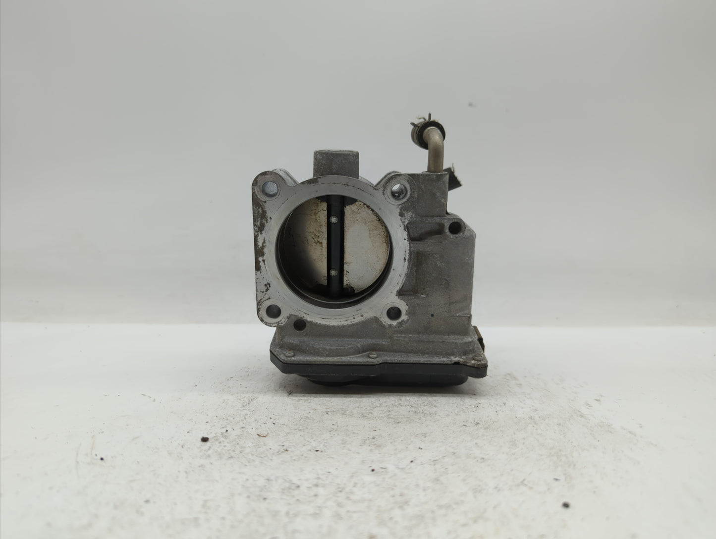 2013-2018 Nissan Altima Throttle Body P/N:3TA60-01 C 3TA60-01 B, 3TA60-01 A Fits Fits 2013 2014 2015 2016 2017 2018 2019 OEM
