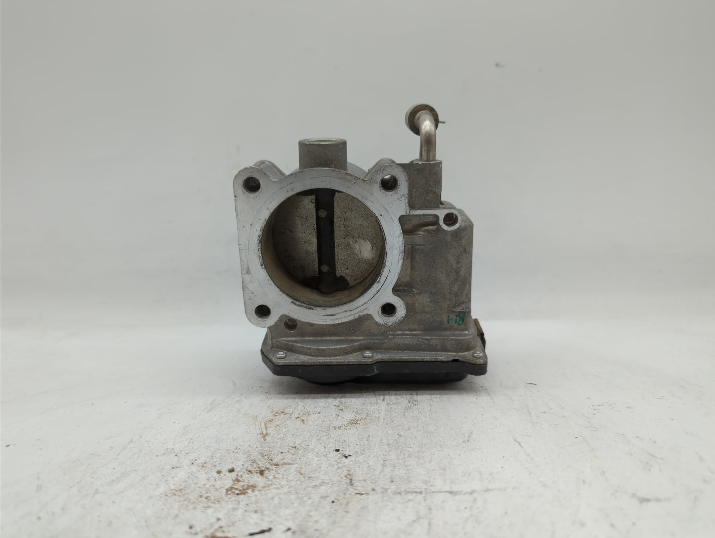 2013-2018 Nissan Altima Throttle Body P/N:3TA60-01 C 3TA60-01 B, 3TA60-01 A Fits Fits 2013 2014 2015 2016 2017 2018 2019 OEM