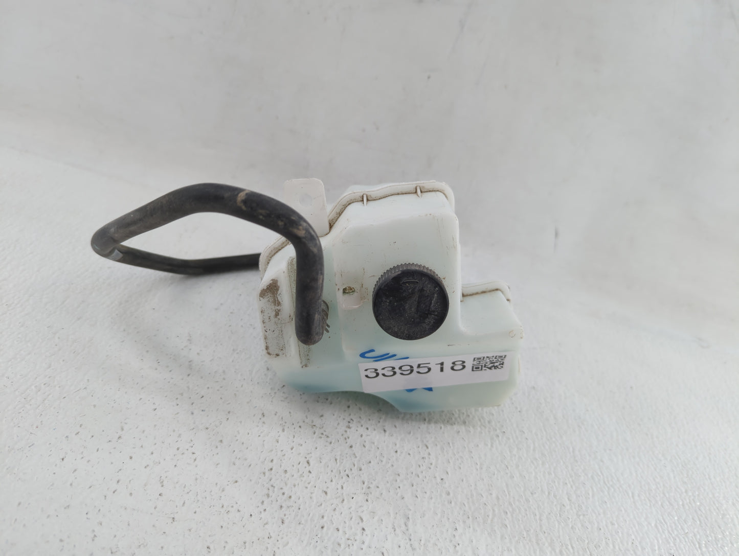 2013-2018 Nissan Altima Radiator Coolant Overflow Expansion Tank Bottle 339518 - Oemusedautoparts1.com