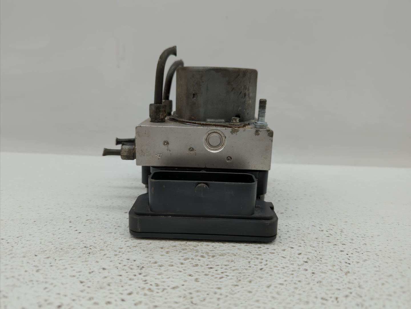 2015 Nissan Altima ABS Pump Control Module Replacement P/N:47660 9HM0A Fits OEM Used Auto Parts - Oemusedautoparts1.com