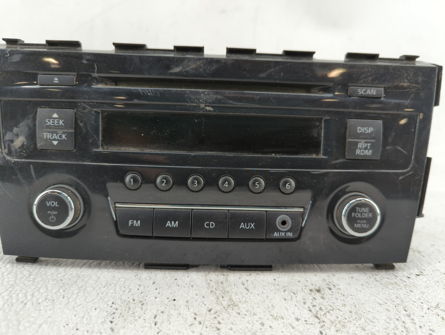 2013-2015 Nissan Altima Am Fm Cd Player Radio Receiver - Oemusedautoparts1.com