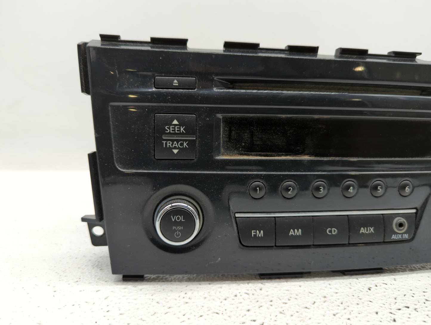 2013-2015 Nissan Altima Radio AM FM Cd Player Receiver Replacement P/N:28185 3TA0G 28185 3TB0G Fits Fits 2013 2014 2015 OEM 