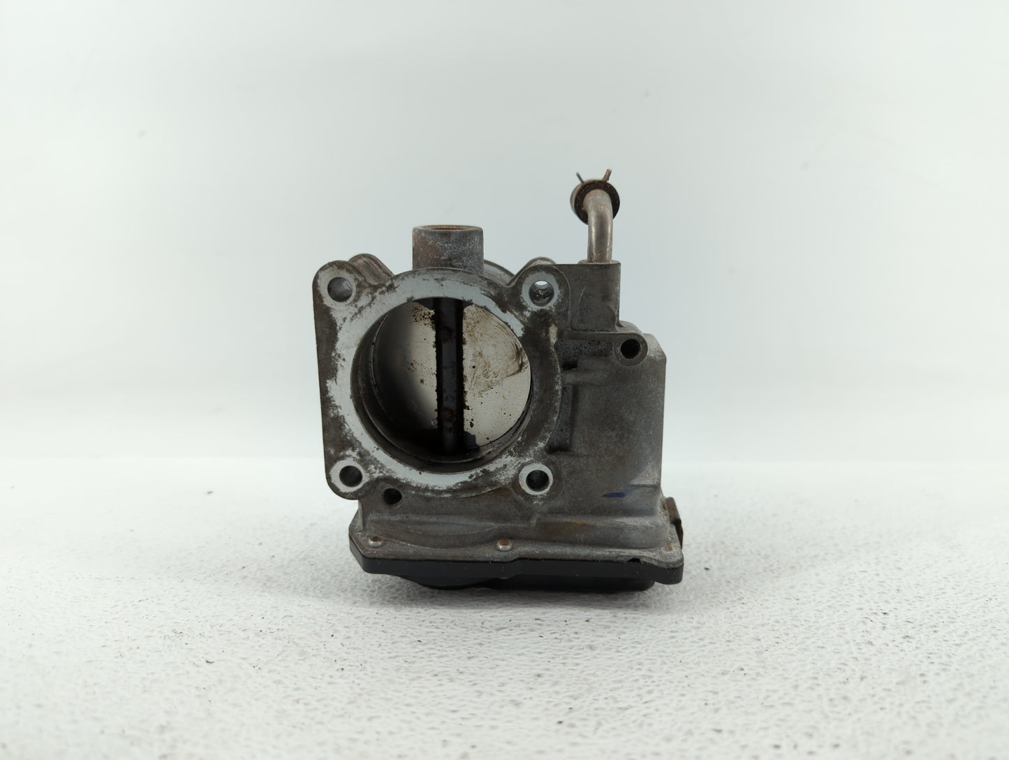 2013-2018 Nissan Altima Throttle Body P/N:3TA60-01 C 3TA60-01 B, 3TA60-01 A Fits Fits 2013 2014 2015 2016 2017 2018 2019 OEM