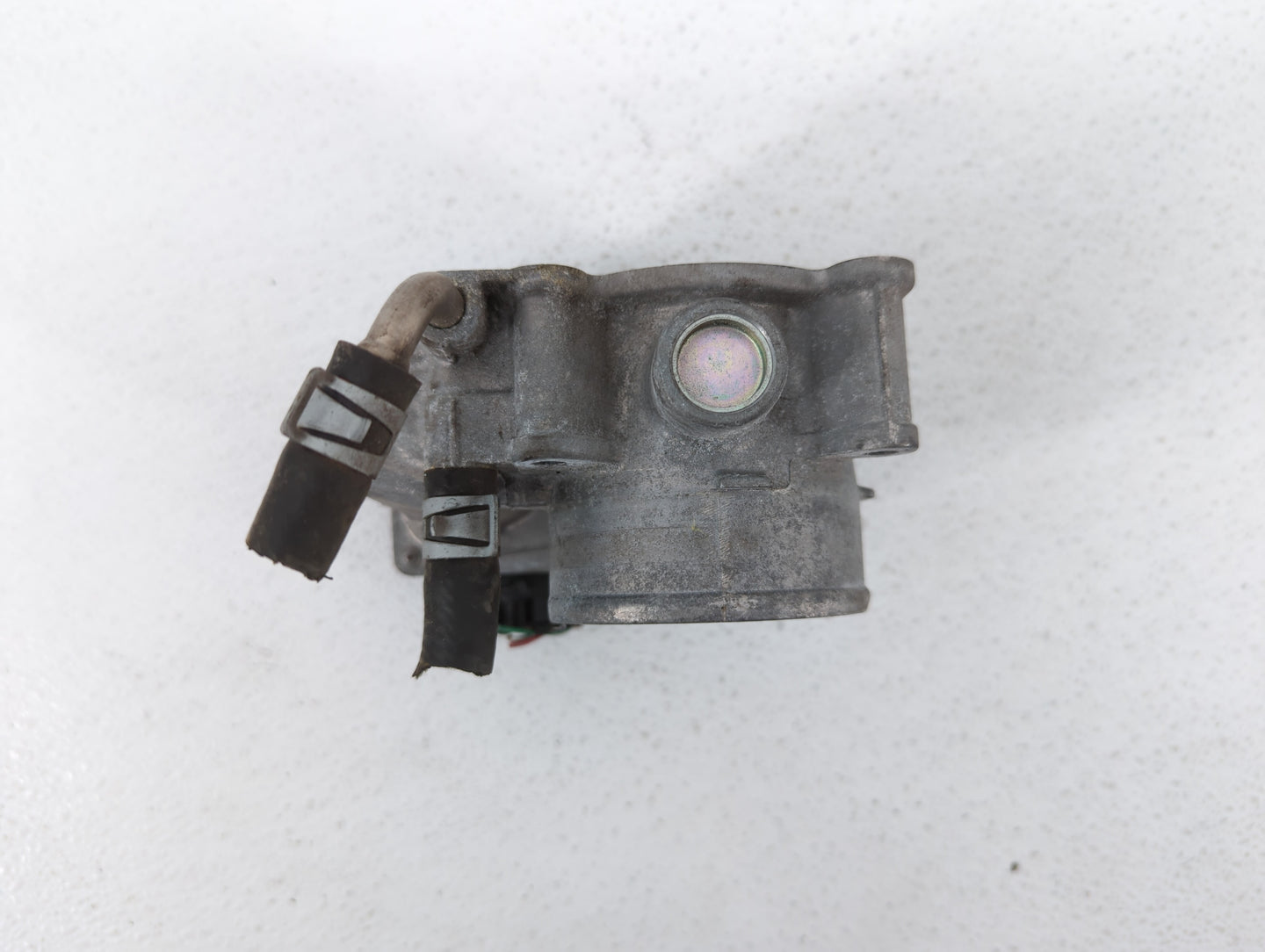2013-2018 Nissan Altima Throttle Body P/N:3TA60-01 C 3TA60-01 B, 3TA60-01 A Fits Fits 2013 2014 2015 2016 2017 2018 2019 OEM