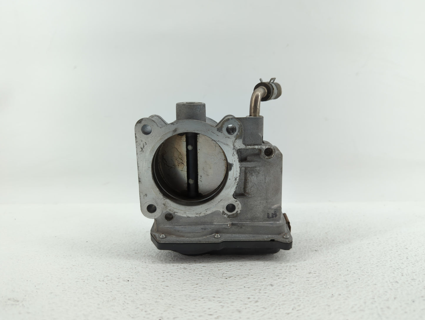 2013-2018 Nissan Altima Throttle Body P/N:3TA60-01 C 3TA60-01 B, 3TA60-01 A Fits Fits 2013 2014 2015 2016 2017 2018 2019 OEM