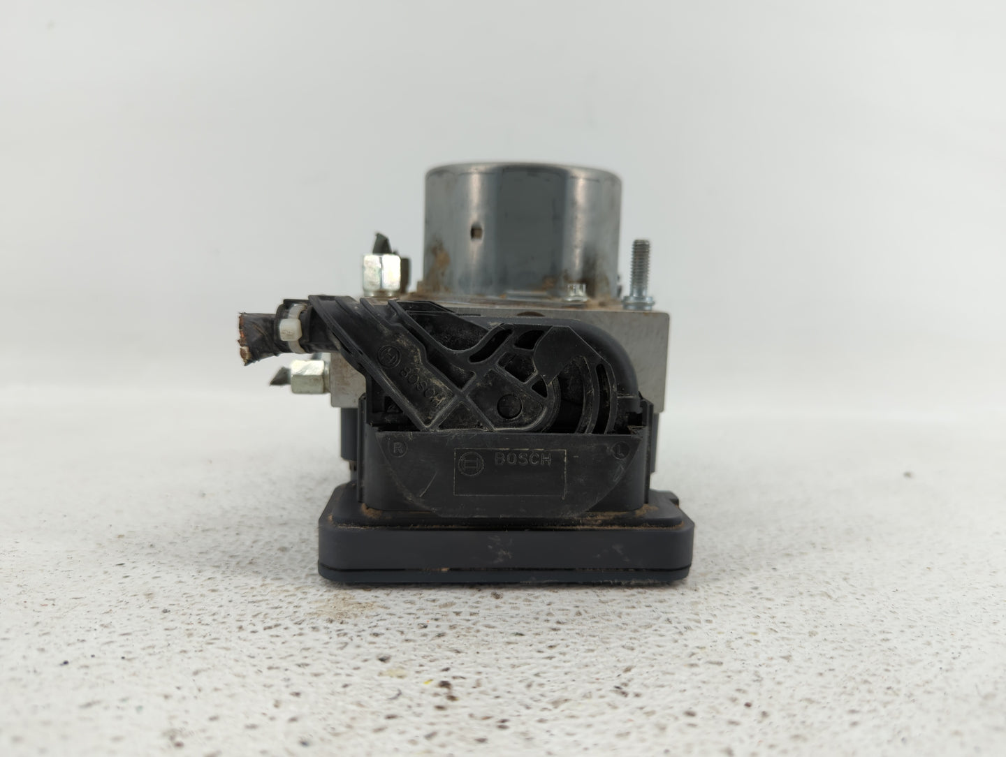 2015 Nissan Altima ABS Pump Control Module Replacement P/N:47660 9HM0A Fits OEM Used Auto Parts - Oemusedautoparts1.com
