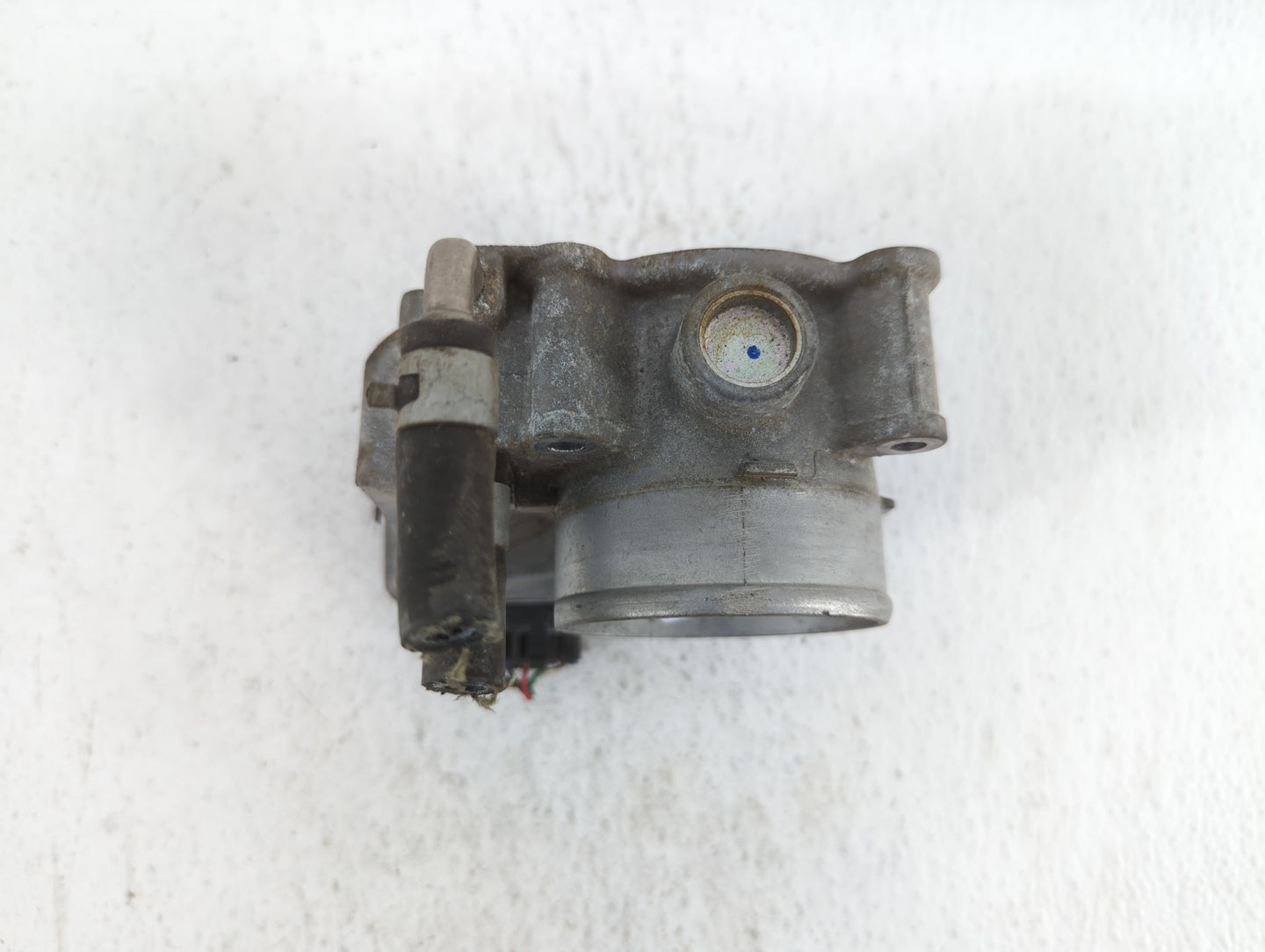 2013-2018 Nissan Altima Throttle Body P/N:3TA60-01 C 3TA60-01 B, 3TA60-01 A Fits Fits 2013 2014 2015 2016 2017 2018 2019 OEM