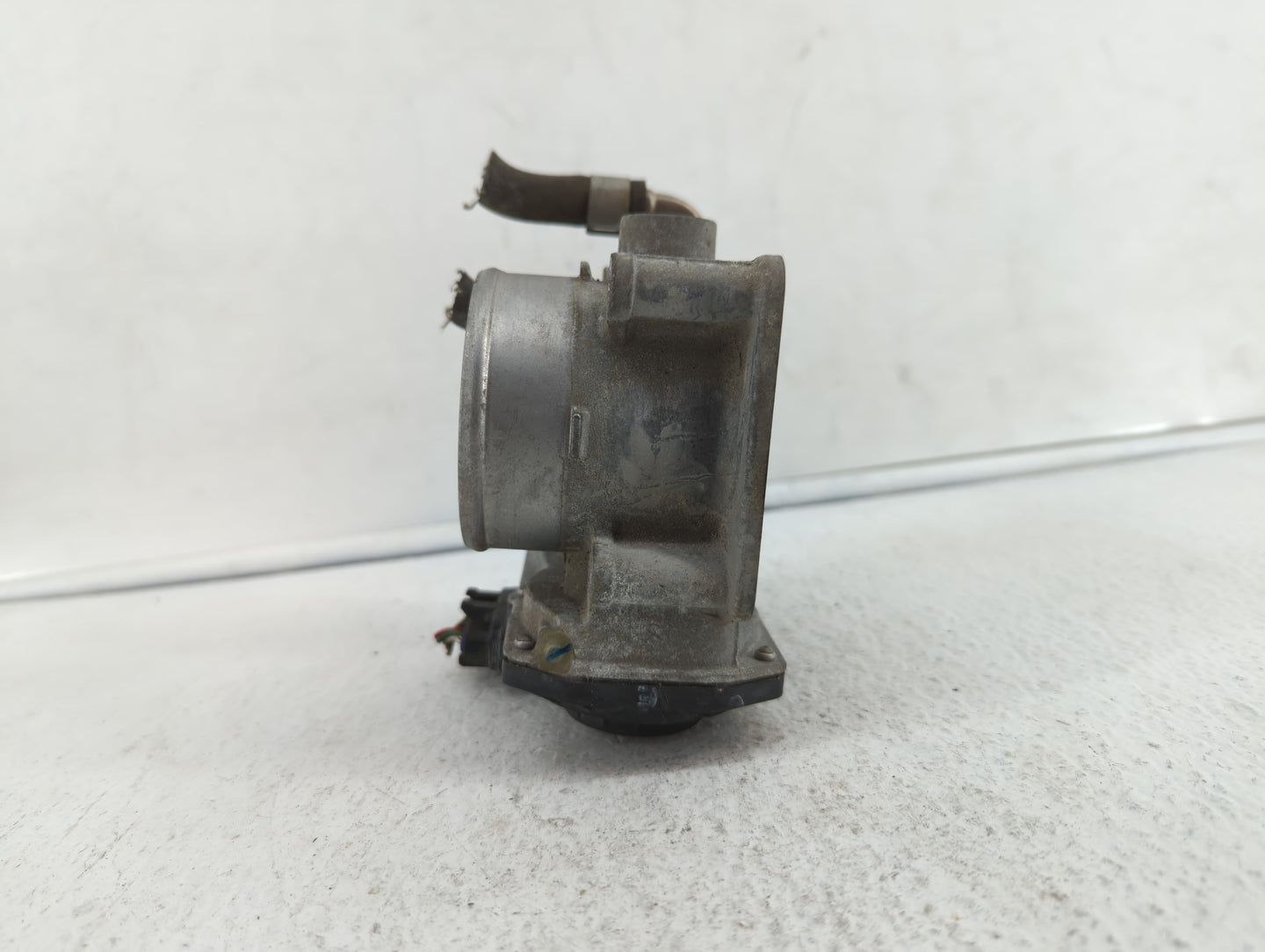 2013-2018 Nissan Altima Throttle Body P/N:3TA60-01 C 3TA60-01 B, 3TA60-01 A Fits Fits 2013 2014 2015 2016 2017 2018 2019 OEM