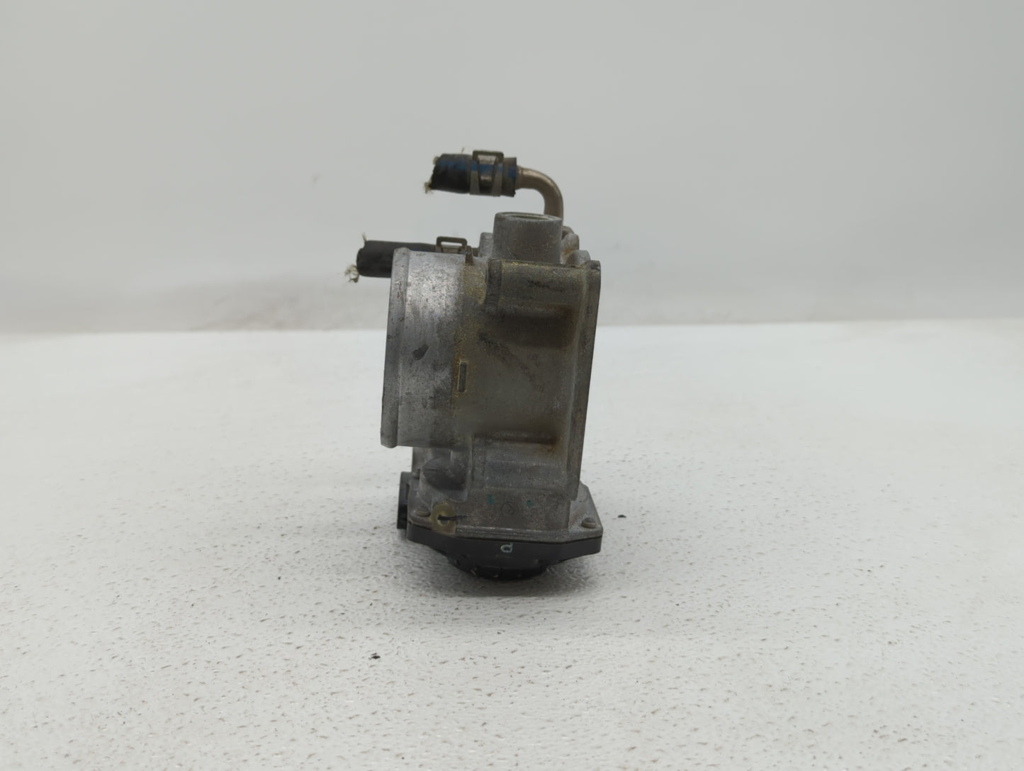 2013-2018 Nissan Altima Throttle Body P/N:3TA60-01 C 3TA60-01 B, 3TA60-01 A Fits Fits 2013 2014 2015 2016 2017 2018 2019 OEM