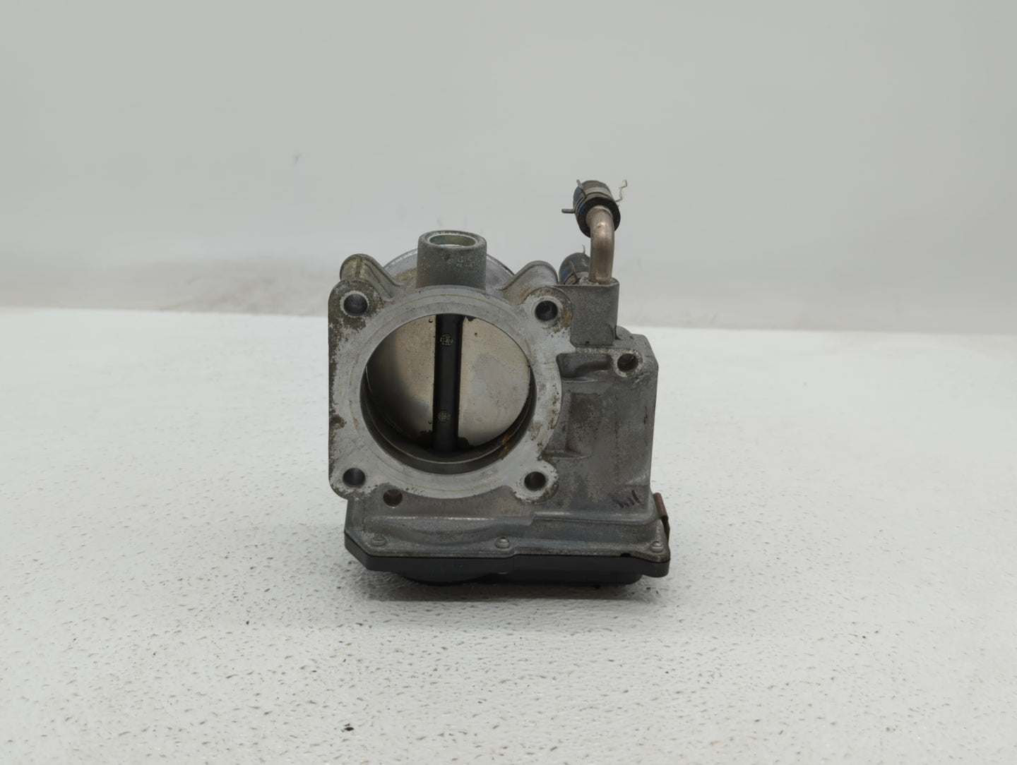 2013-2018 Nissan Altima Throttle Body P/N:3TA60-01 C 3TA60-01 B, 3TA60-01 A Fits Fits 2013 2014 2015 2016 2017 2018 2019 OEM