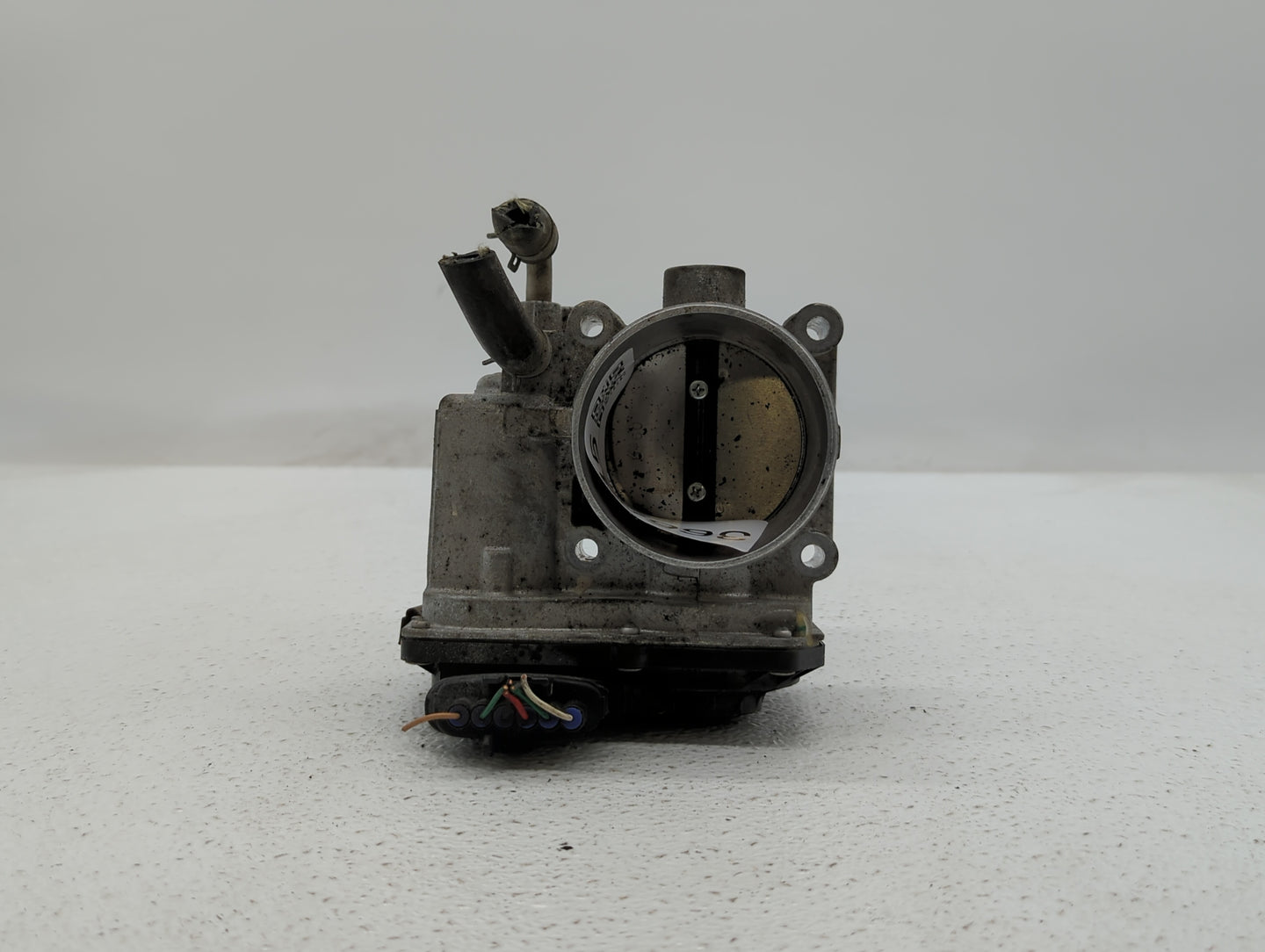 2013-2018 Nissan Altima Throttle Body P/N:3TA60-01 C 3TA60-01 B, 3TA60-01 A Fits Fits 2013 2014 2015 2016 2017 2018 2019 OEM