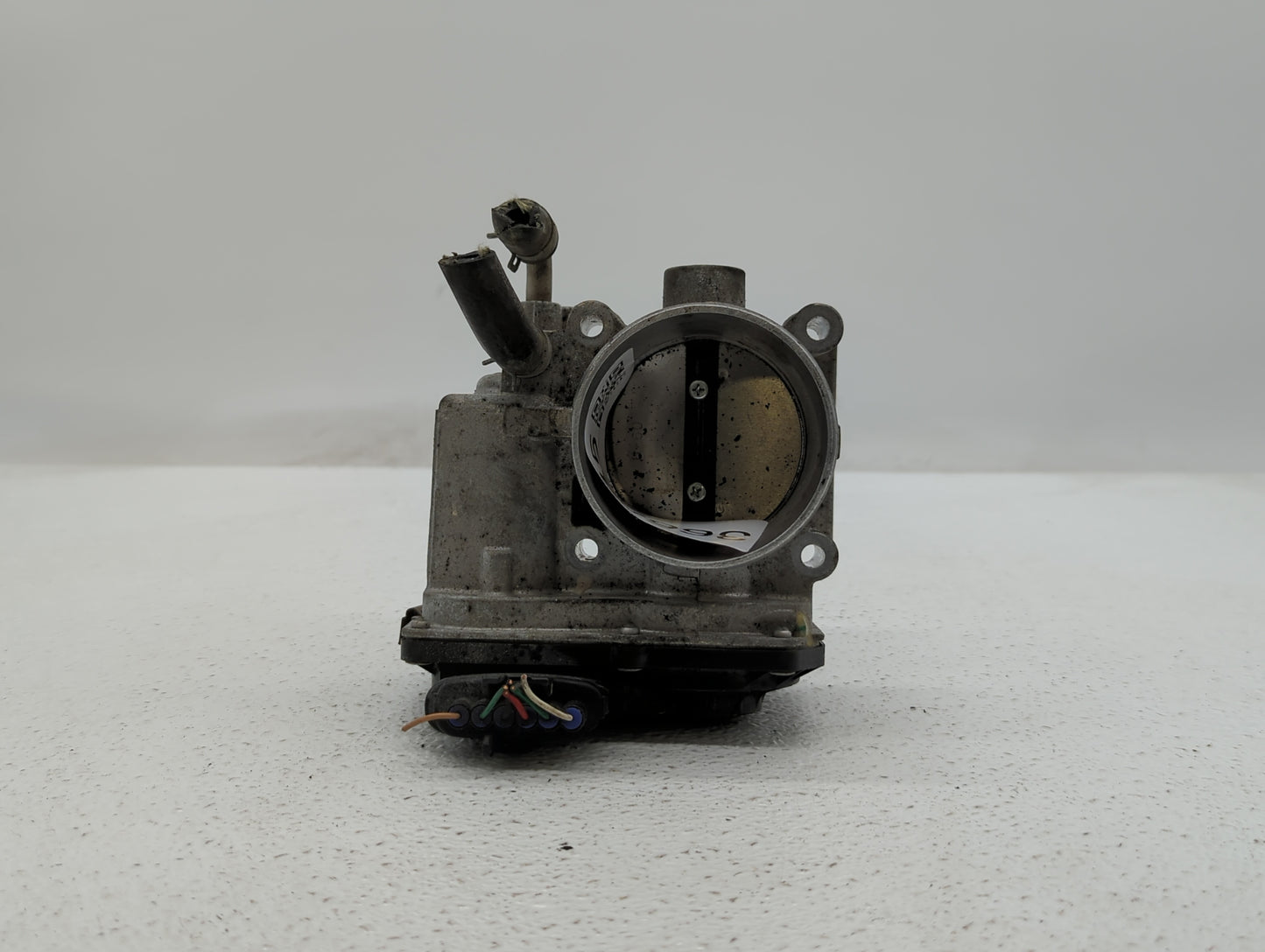 2013-2018 Nissan Altima Throttle Body P/N:3TA60-01 C 3TA60-01 B, 3TA60-01 A Fits Fits 2013 2014 2015 2016 2017 2018 2019 OEM