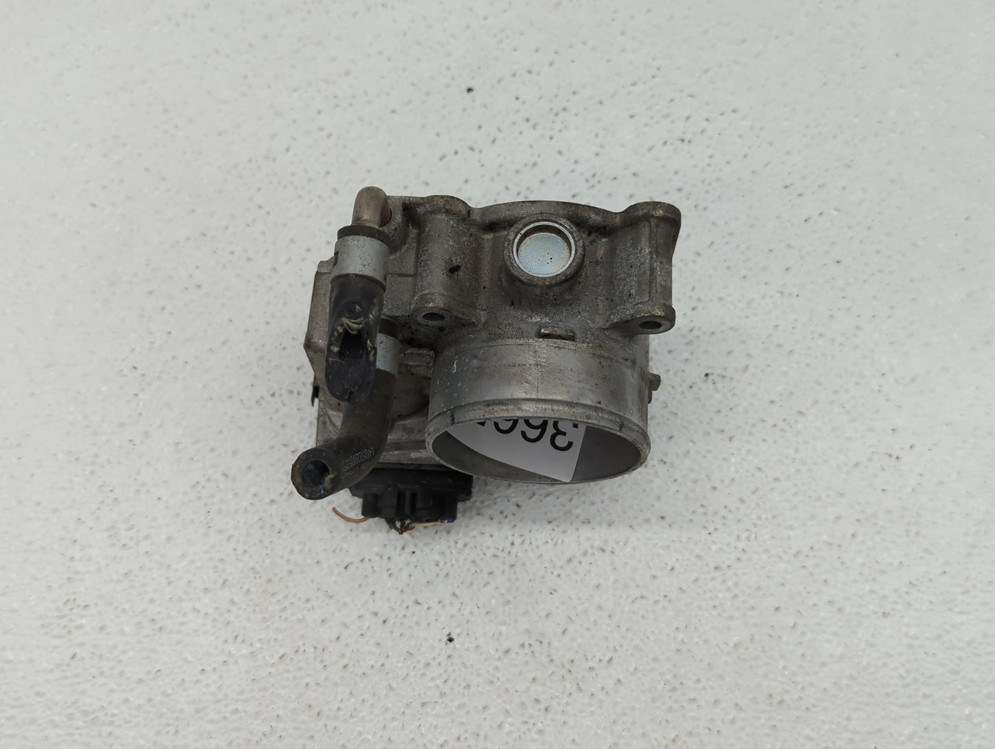 2013-2018 Nissan Altima Throttle Body P/N:3TA60-01 C 3TA60-01 B, 3TA60-01 A Fits Fits 2013 2014 2015 2016 2017 2018 2019 OEM