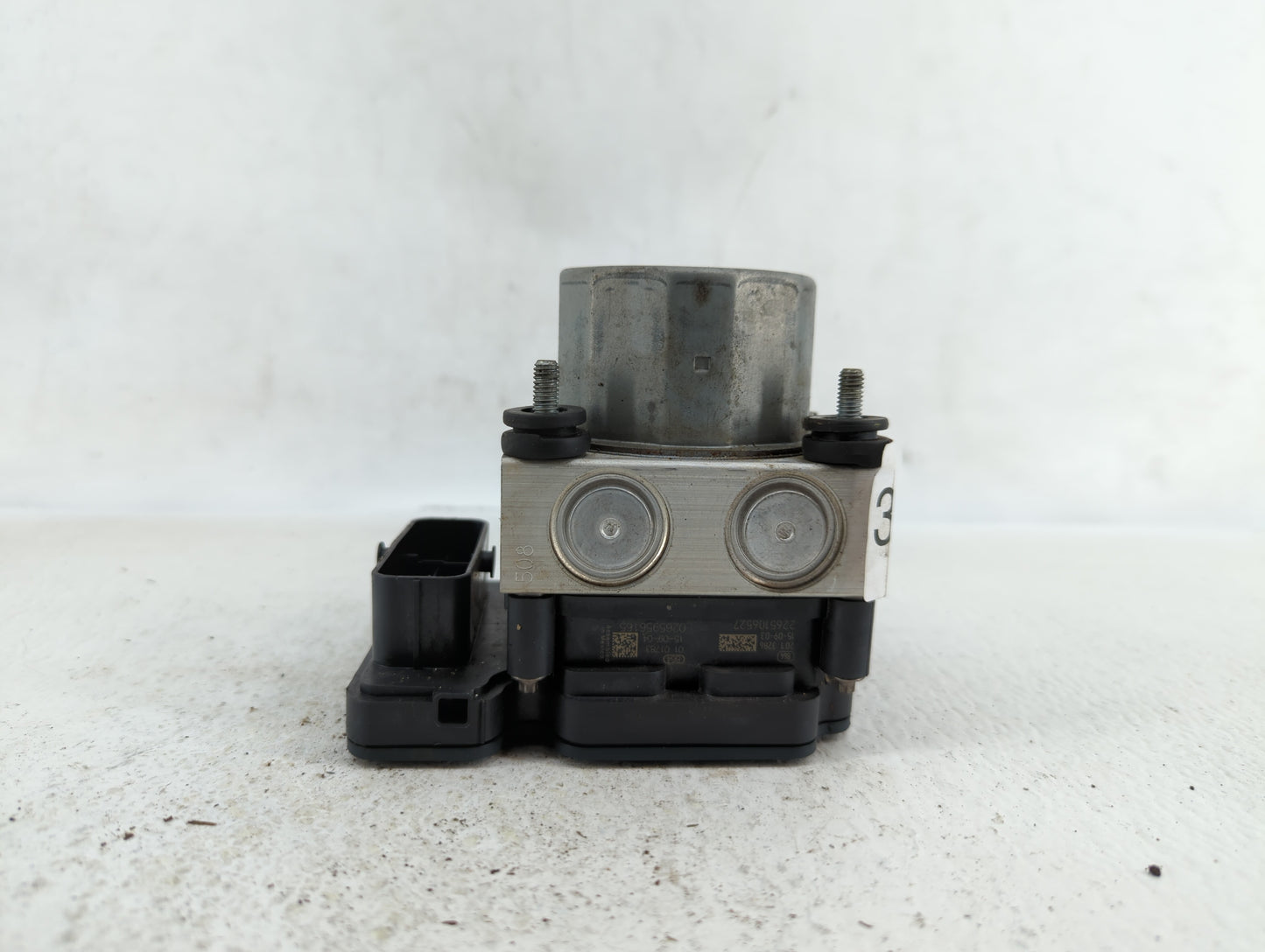 2015 Nissan Altima ABS Pump Control Module Replacement P/N:47660 9HM0A Fits OEM Used Auto Parts - Oemusedautoparts1.com