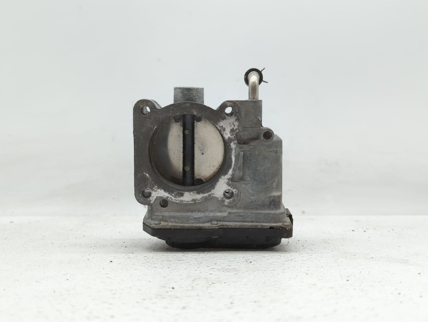 2013-2018 Nissan Altima Throttle Body P/N:3TA60-01 C 3TA60-01 B, 3TA60-01 A Fits Fits 2013 2014 2015 2016 2017 2018 2019 OEM