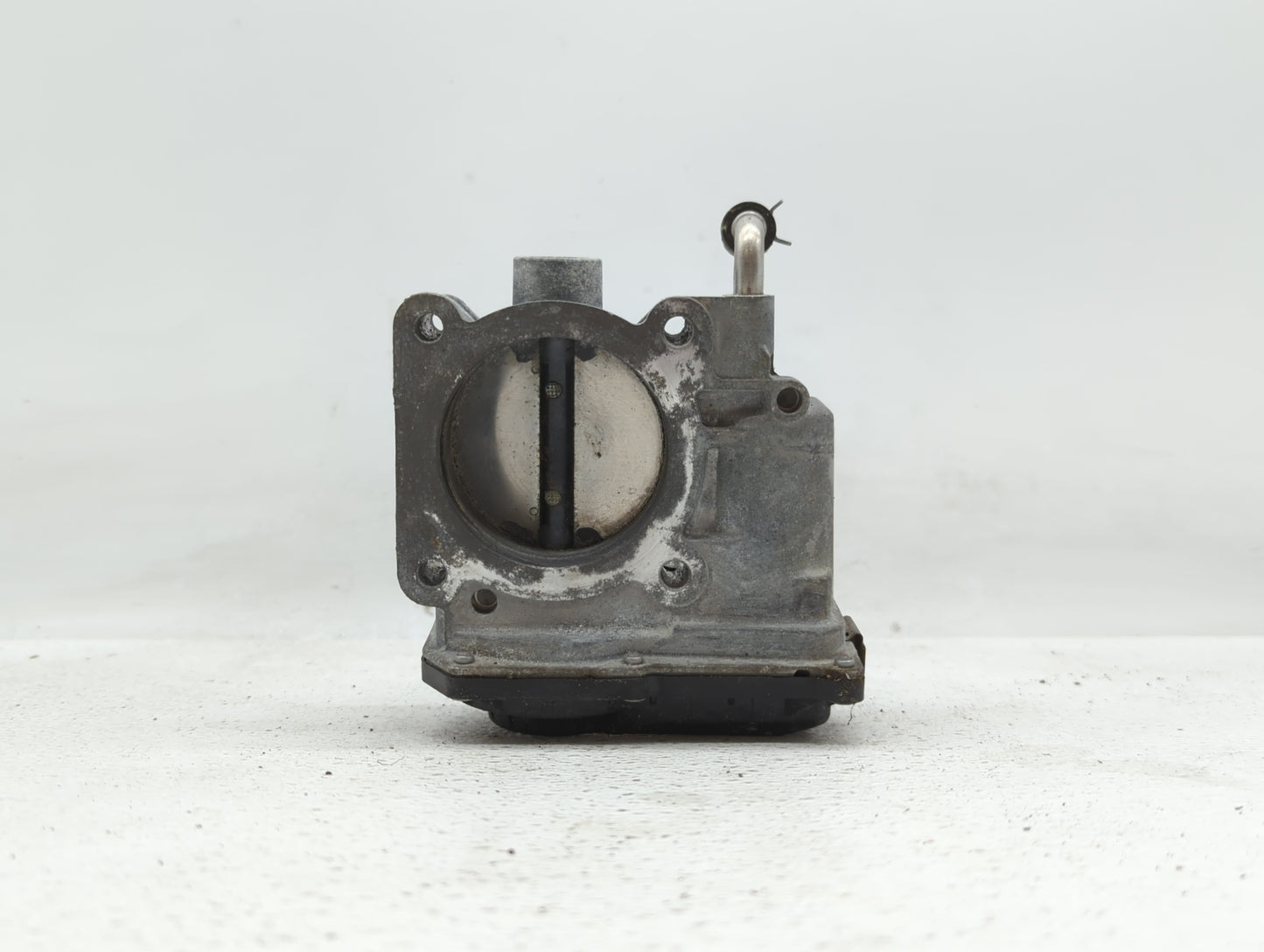 2013-2018 Nissan Altima Throttle Body P/N:3TA60-01 C 3TA60-01 B, 3TA60-01 A Fits Fits 2013 2014 2015 2016 2017 2018 2019 OEM