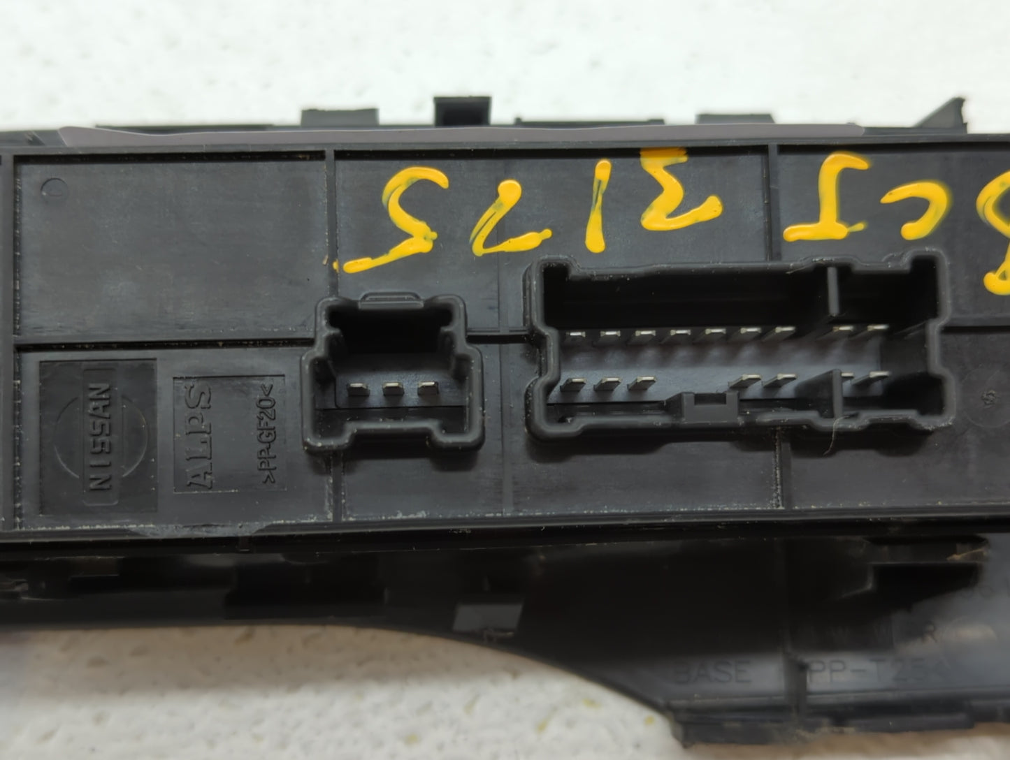 2013-2018 Nissan Altima Master Power Window Switch Replacement Driver Side Left P/N:80961 3TA0X 25401 3TA5A Fits OEM Used Au