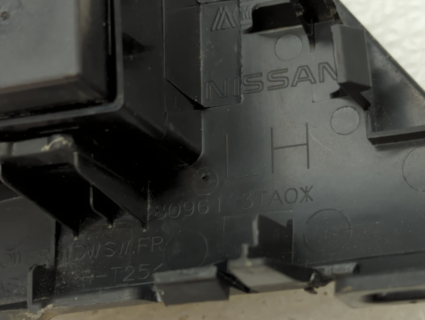 2013-2018 Nissan Altima Master Power Window Switch Replacement Driver Side Left P/N:80961 3TA0X 25401 3TA5A Fits OEM Used Au