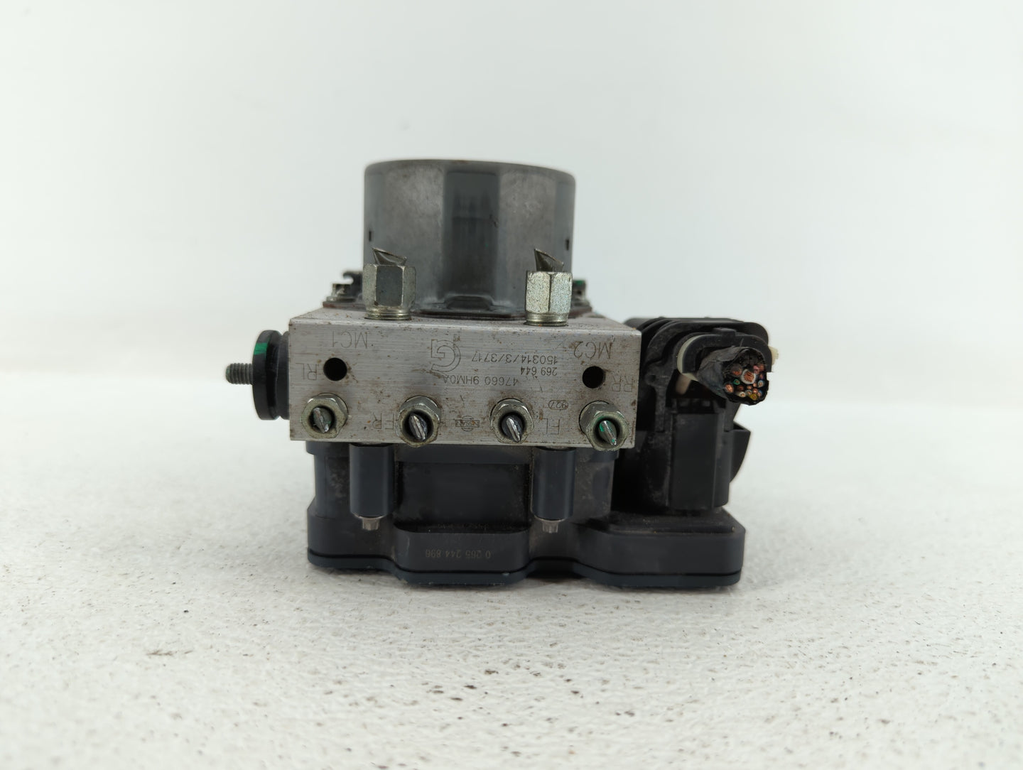 2015 Nissan Altima ABS Pump Control Module Replacement P/N:47660 9HM0A Fits OEM Used Auto Parts - Oemusedautoparts1.com