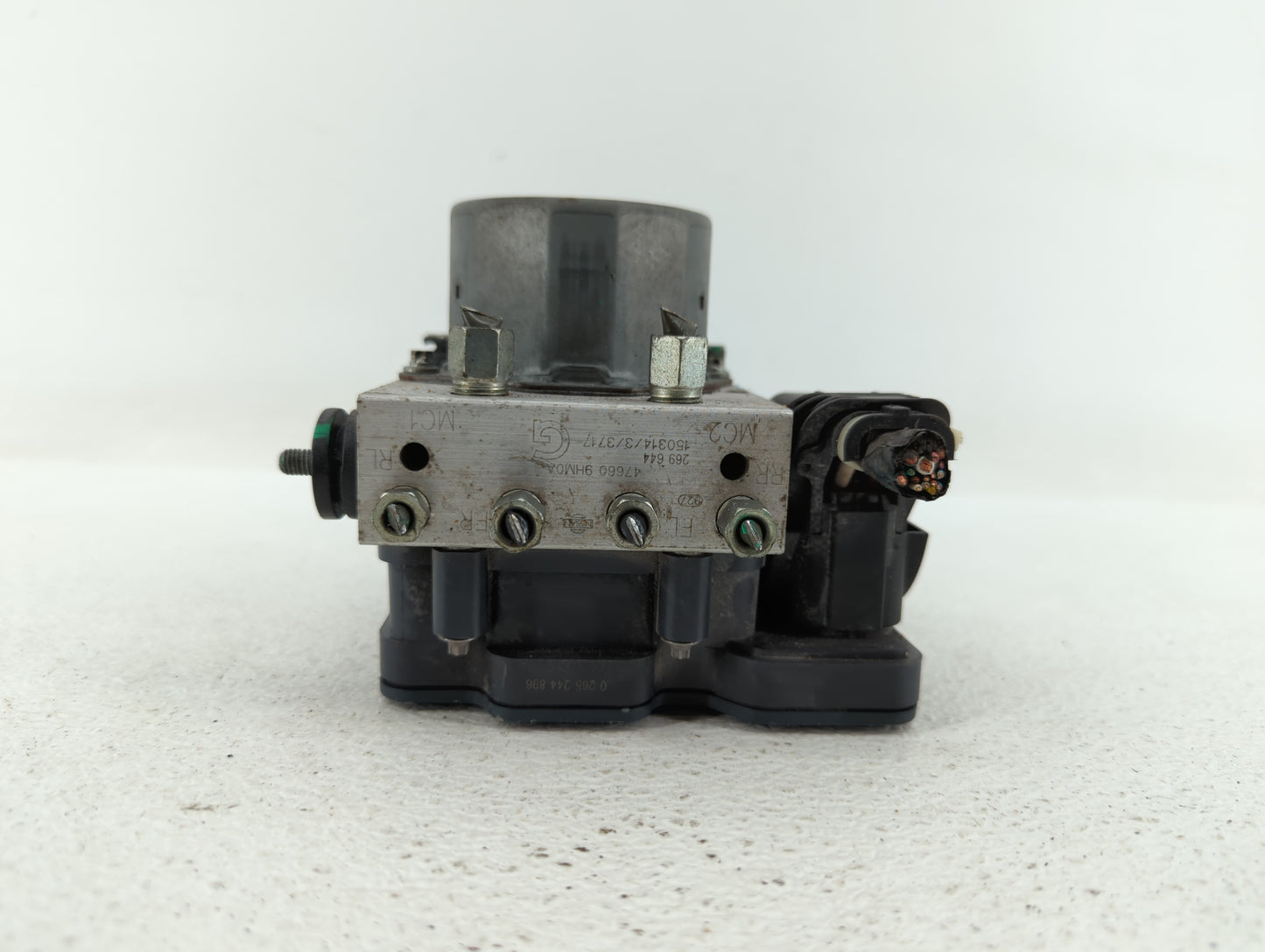 2015 Nissan Altima ABS Pump Control Module Replacement P/N:47660 9HM0A Fits OEM Used Auto Parts - Oemusedautoparts1.com