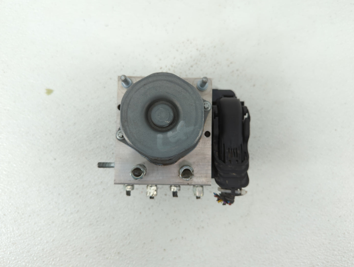 2015 Nissan Altima ABS Pump Control Module Replacement P/N:47660 9HM0A Fits OEM Used Auto Parts - Oemusedautoparts1.com
